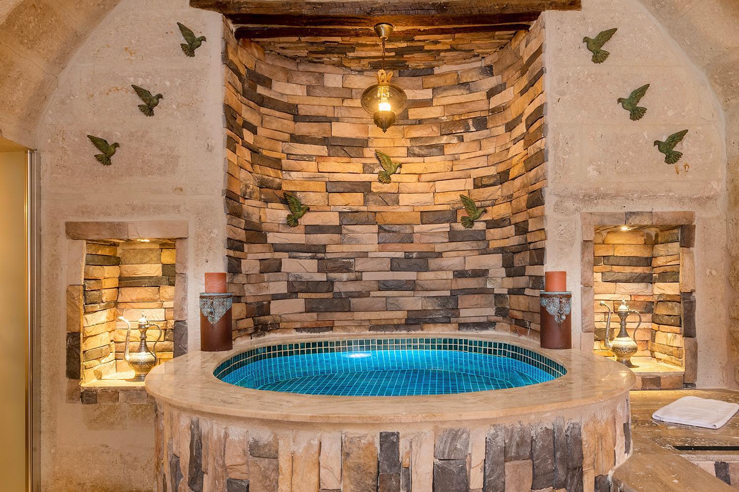 Hotel Elysion Cave 2*