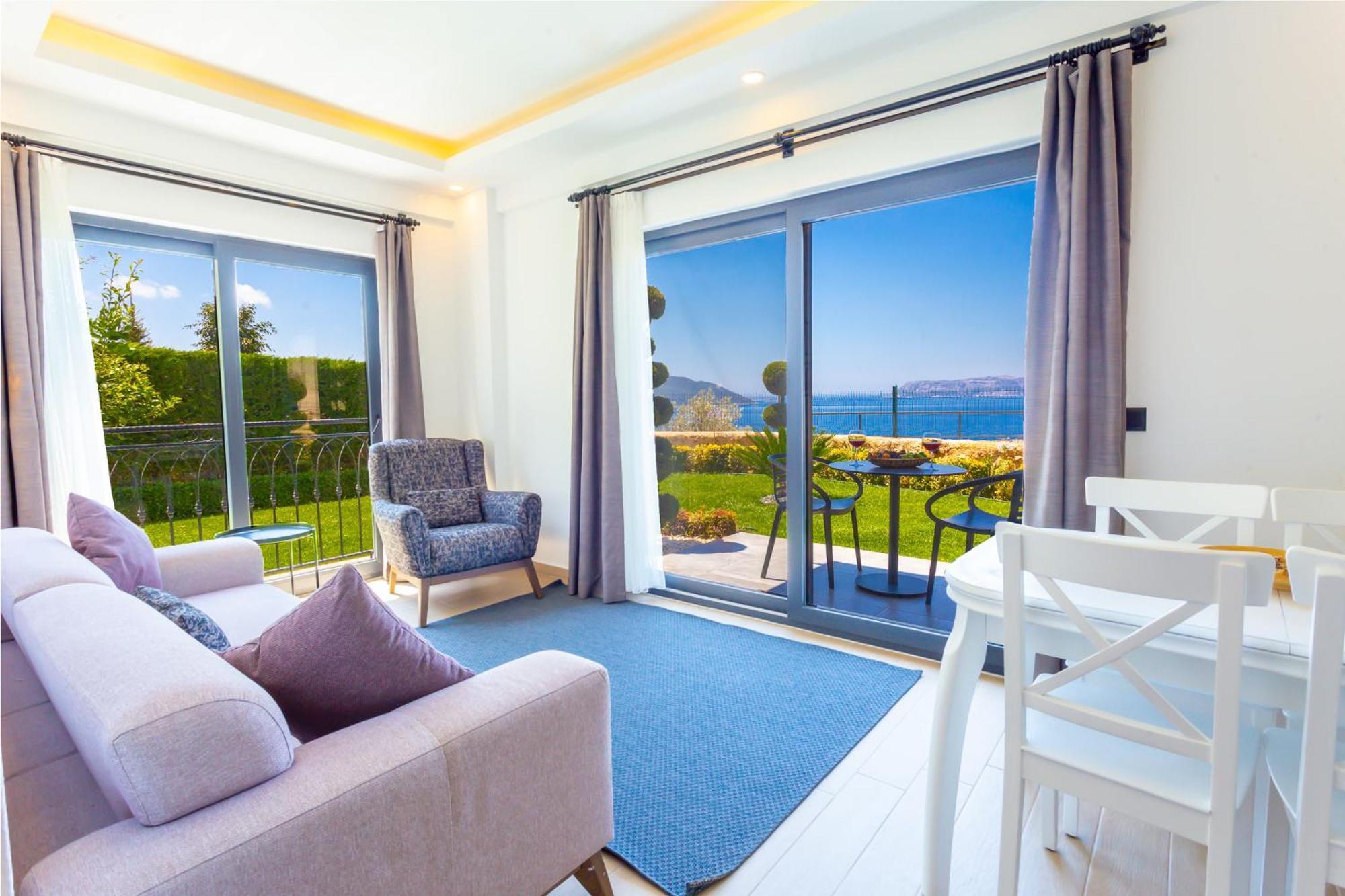 Lobelya Aparthotel Kas