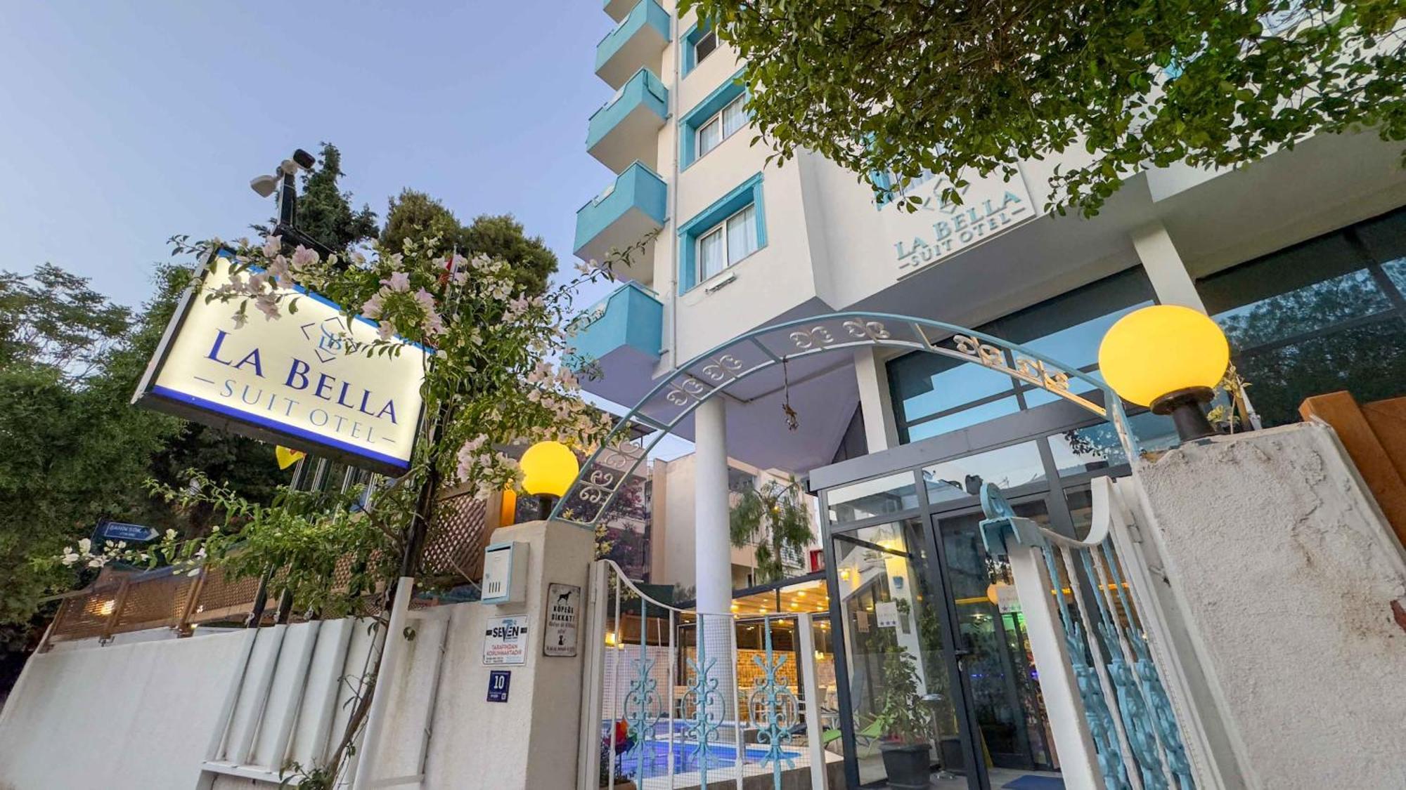 La Bella Hotel Kusadasi