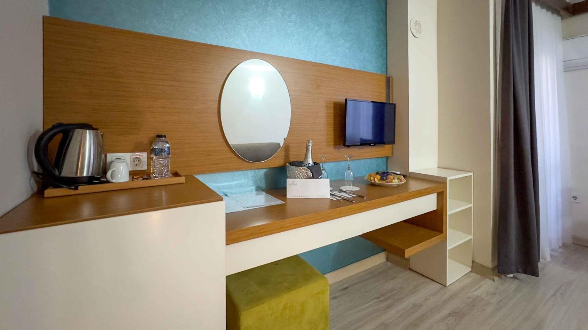 Hotel La Bella 3*