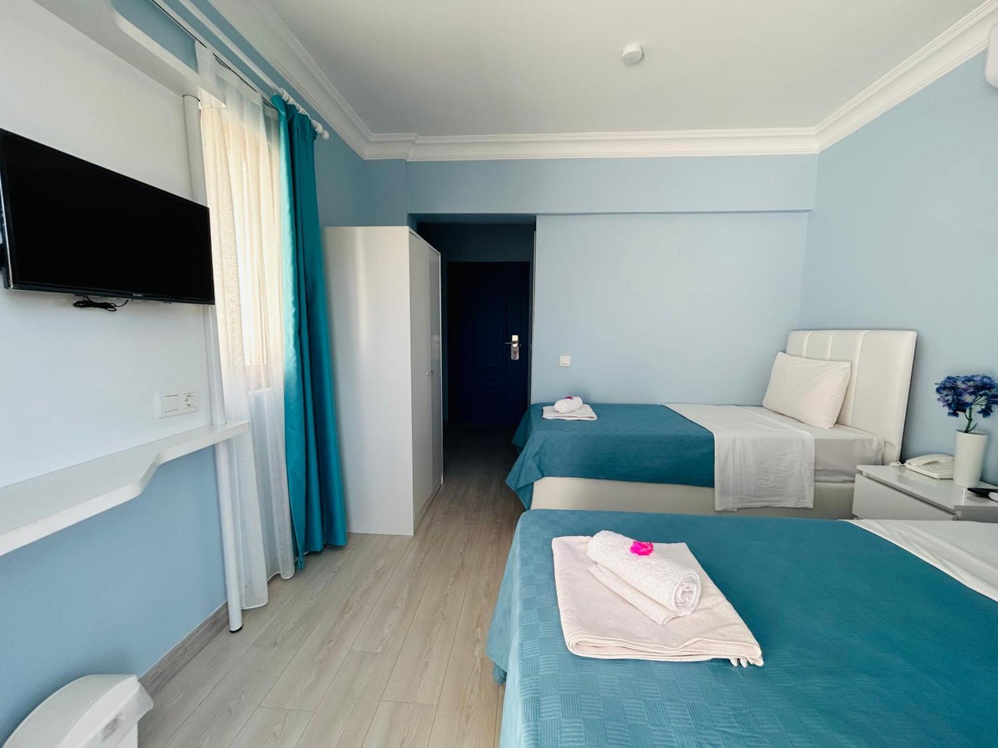 Marquis Blue Bed & Breakfast