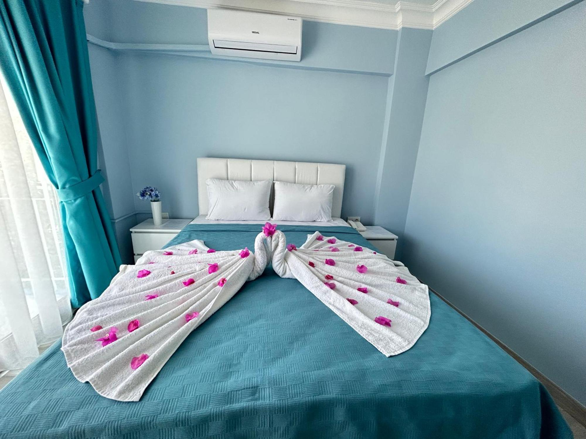 Marquis Blue Bed & Breakfast