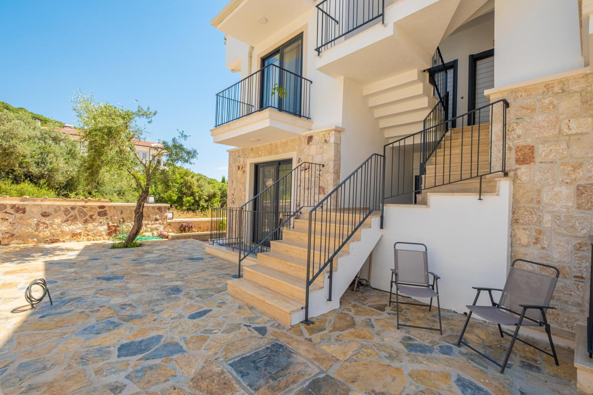 Meri Apartment Kas