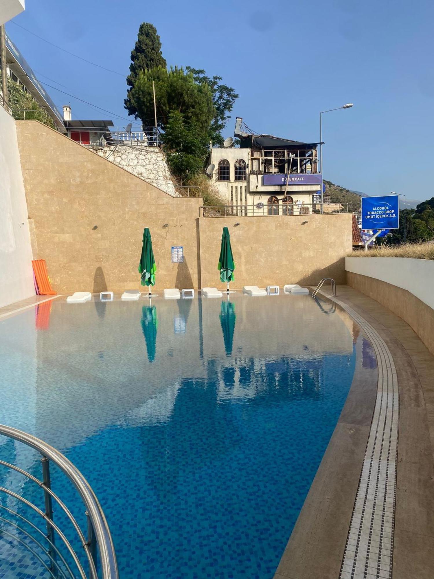Marina Hotel 3*