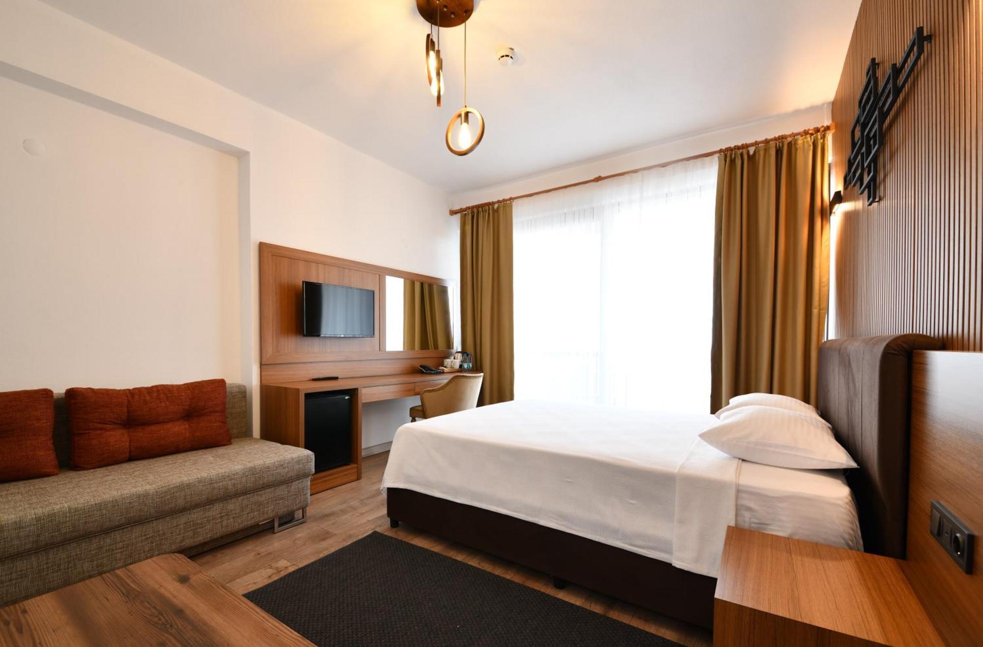 1774 Kazdagi Termal Hotel Gure