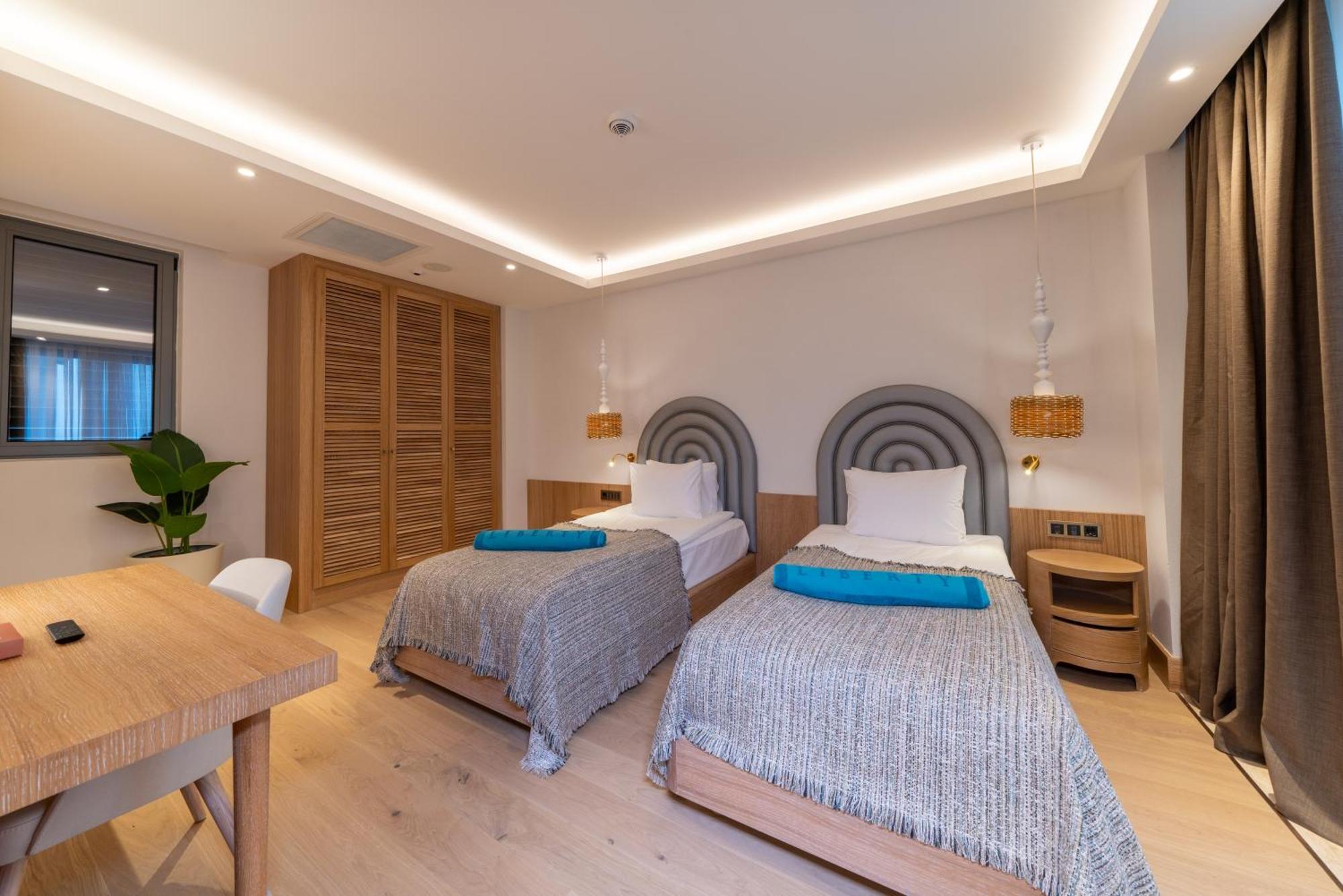 Liberty Fabay Hotel