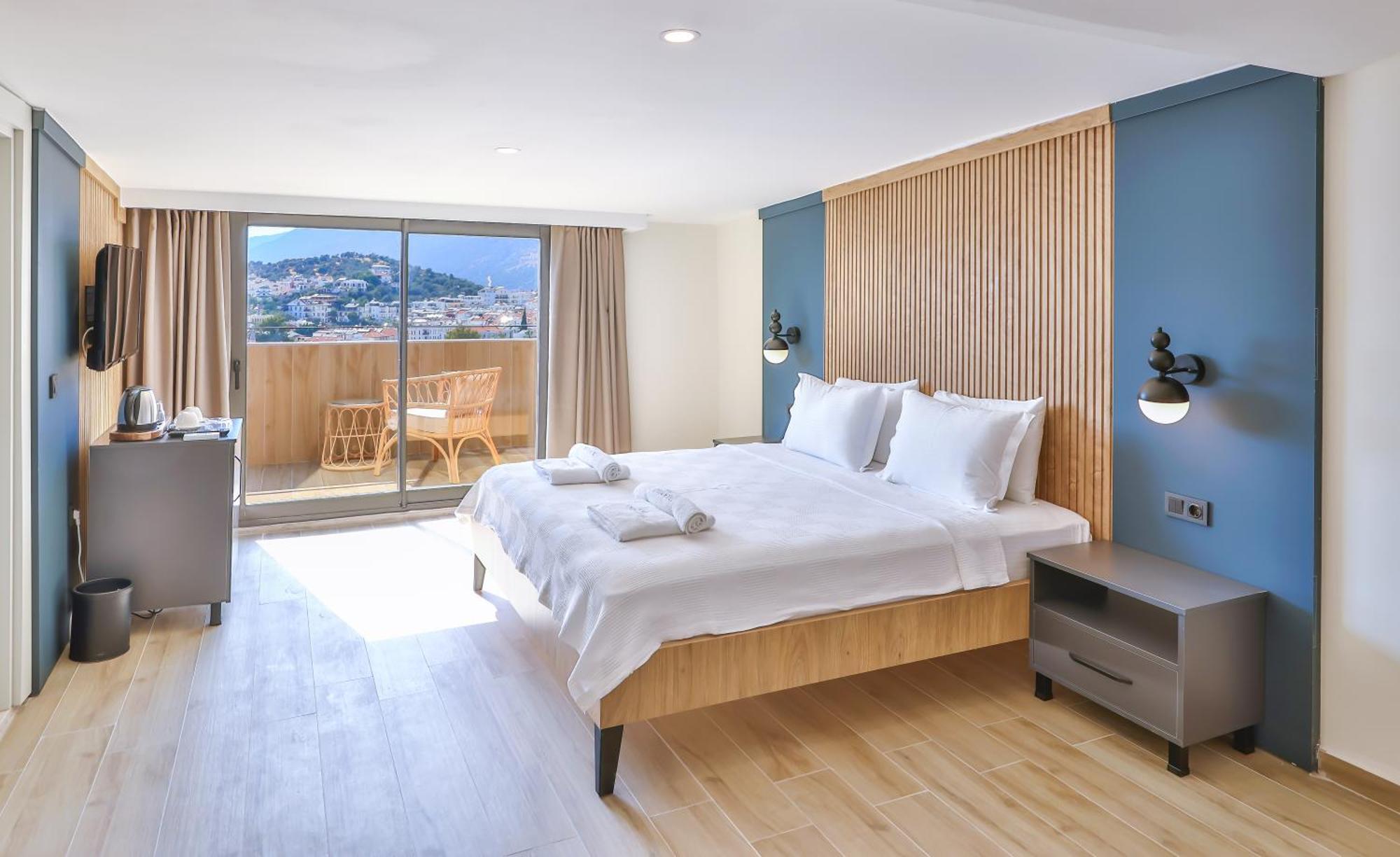 Athena Hotel