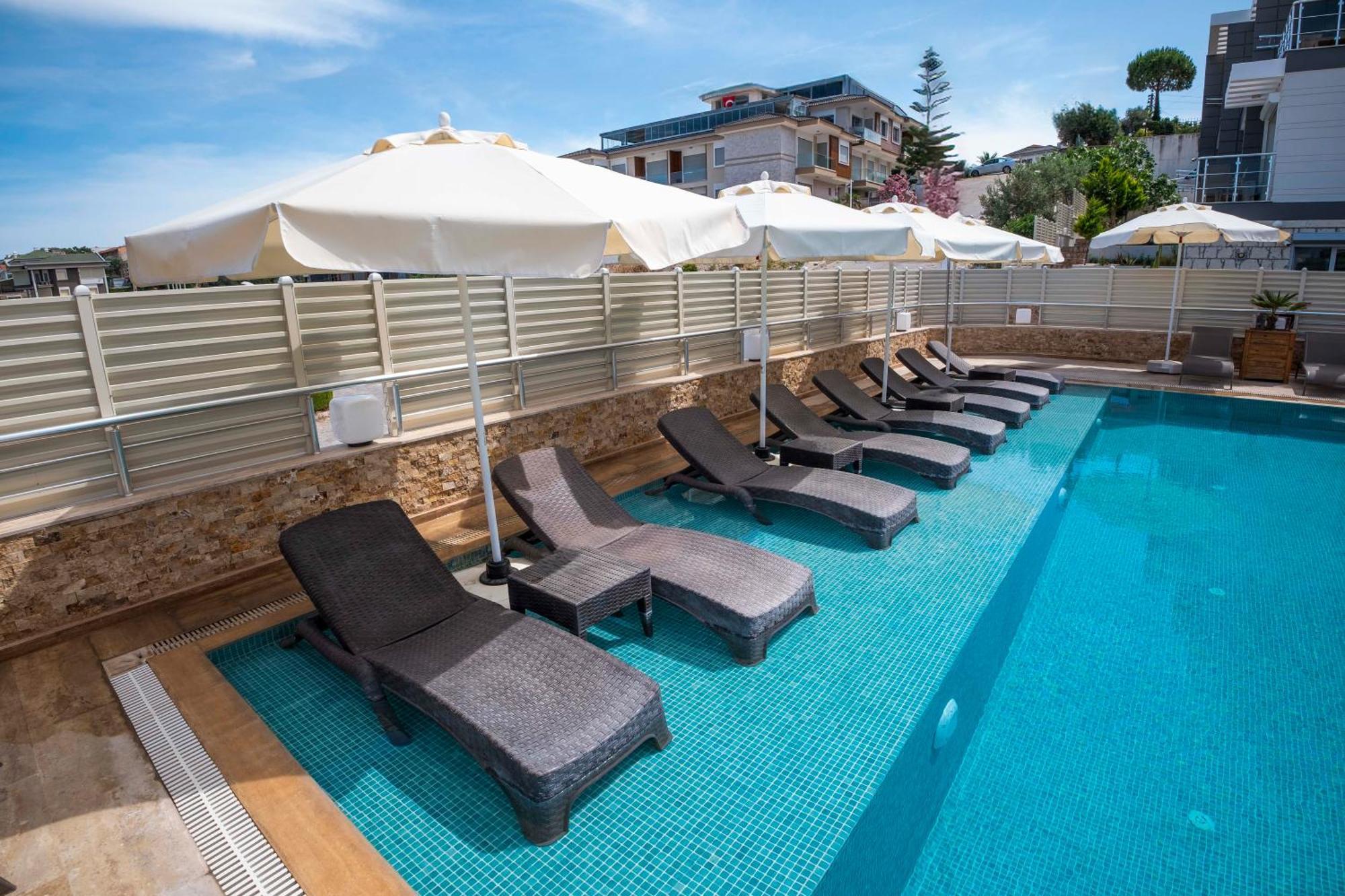 Twins Hotel Cesme