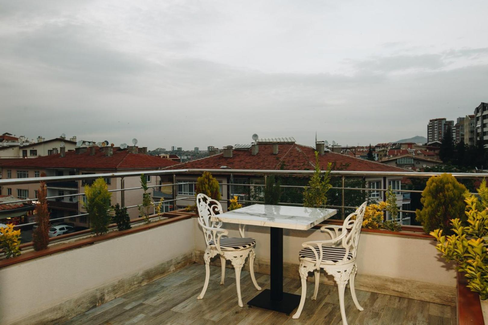 Double Bond Aparthotel 5*
