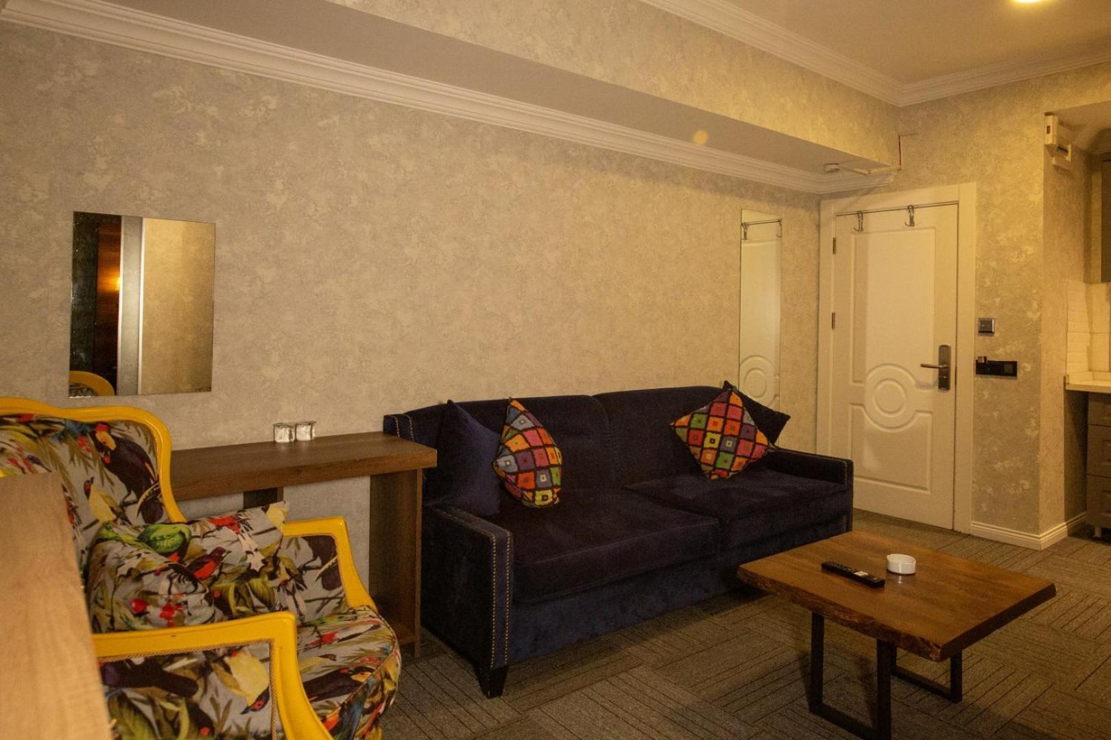 Aparthotel Double Bond 5*
