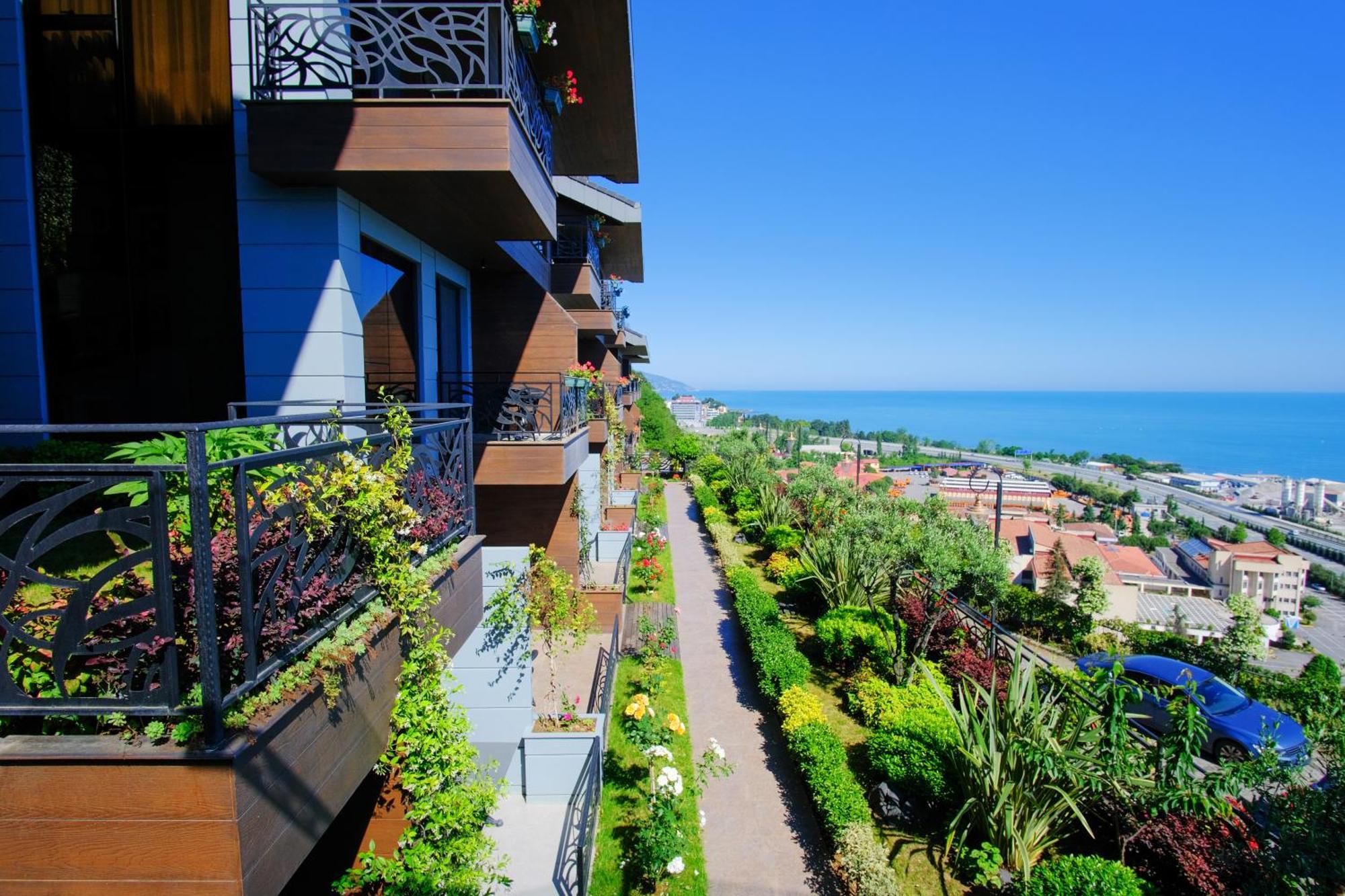 Peerless Hotel 3*