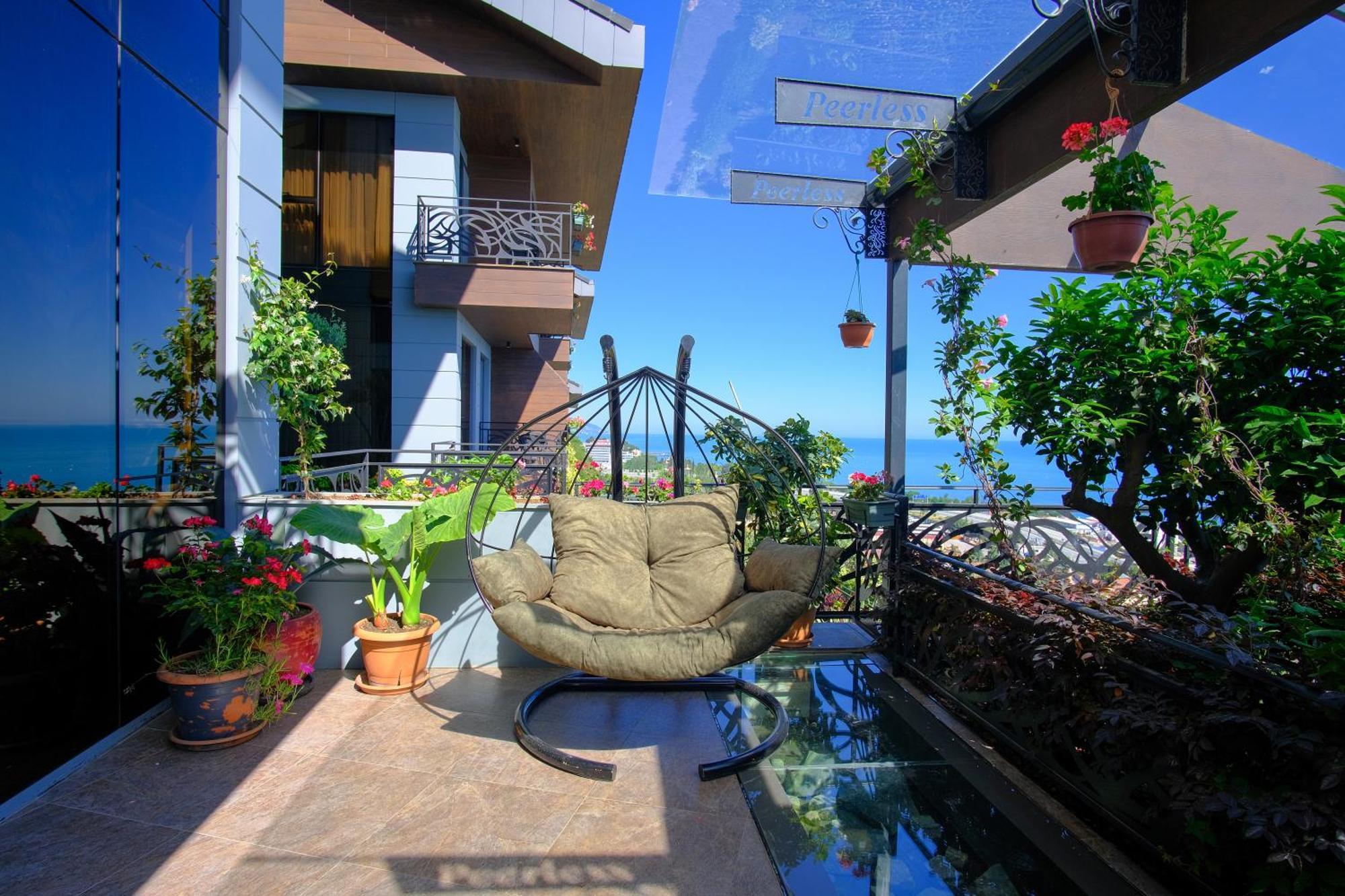 Peerless Hotel 3*