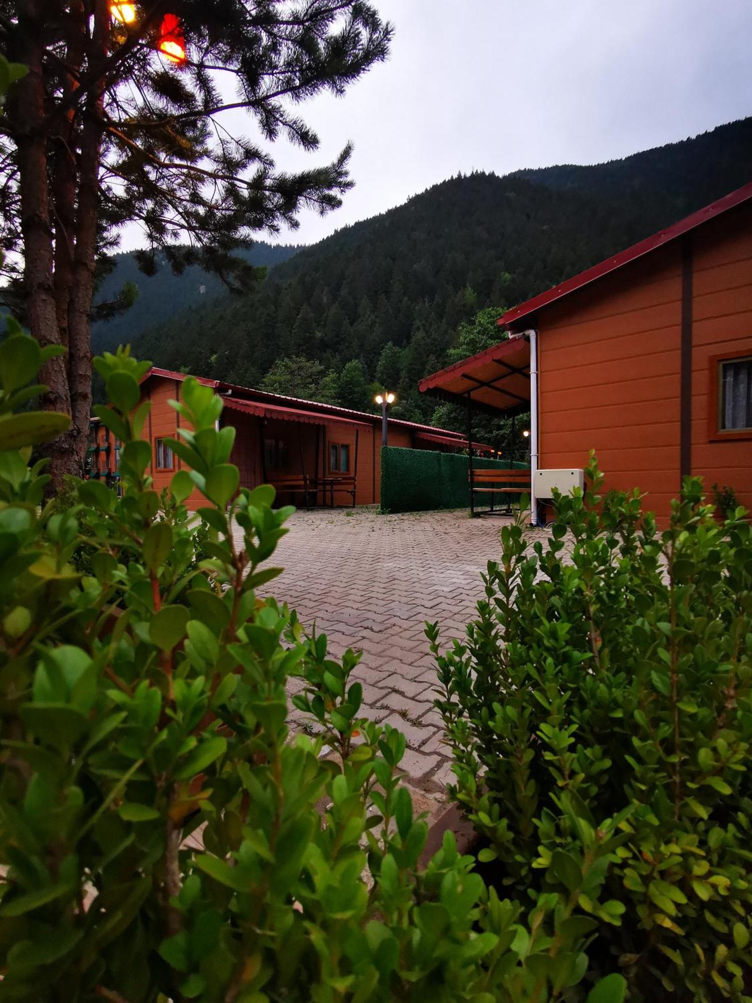 Kuloglu Ve Restoran Uzungol