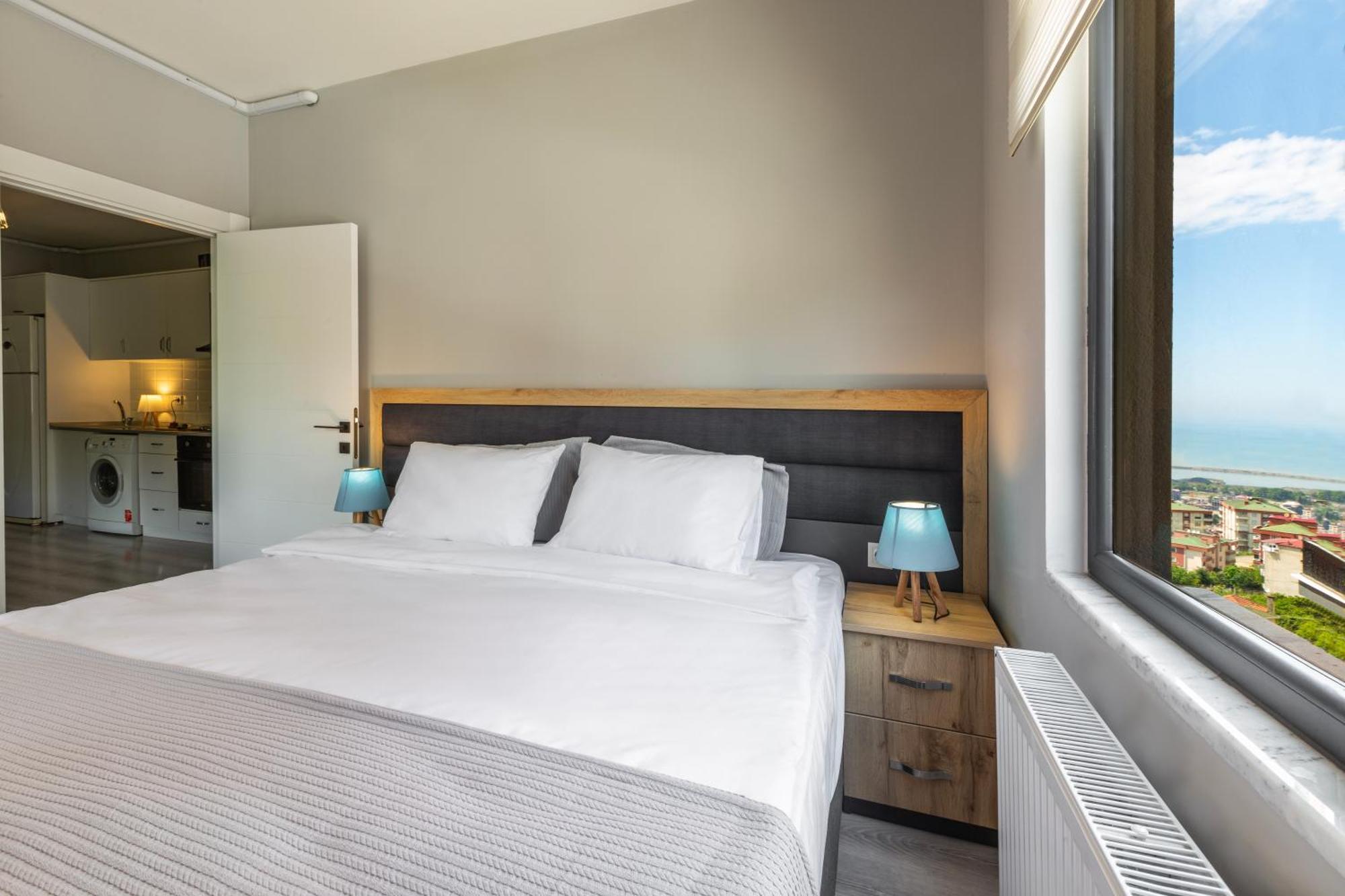 Zal Aparthotel *