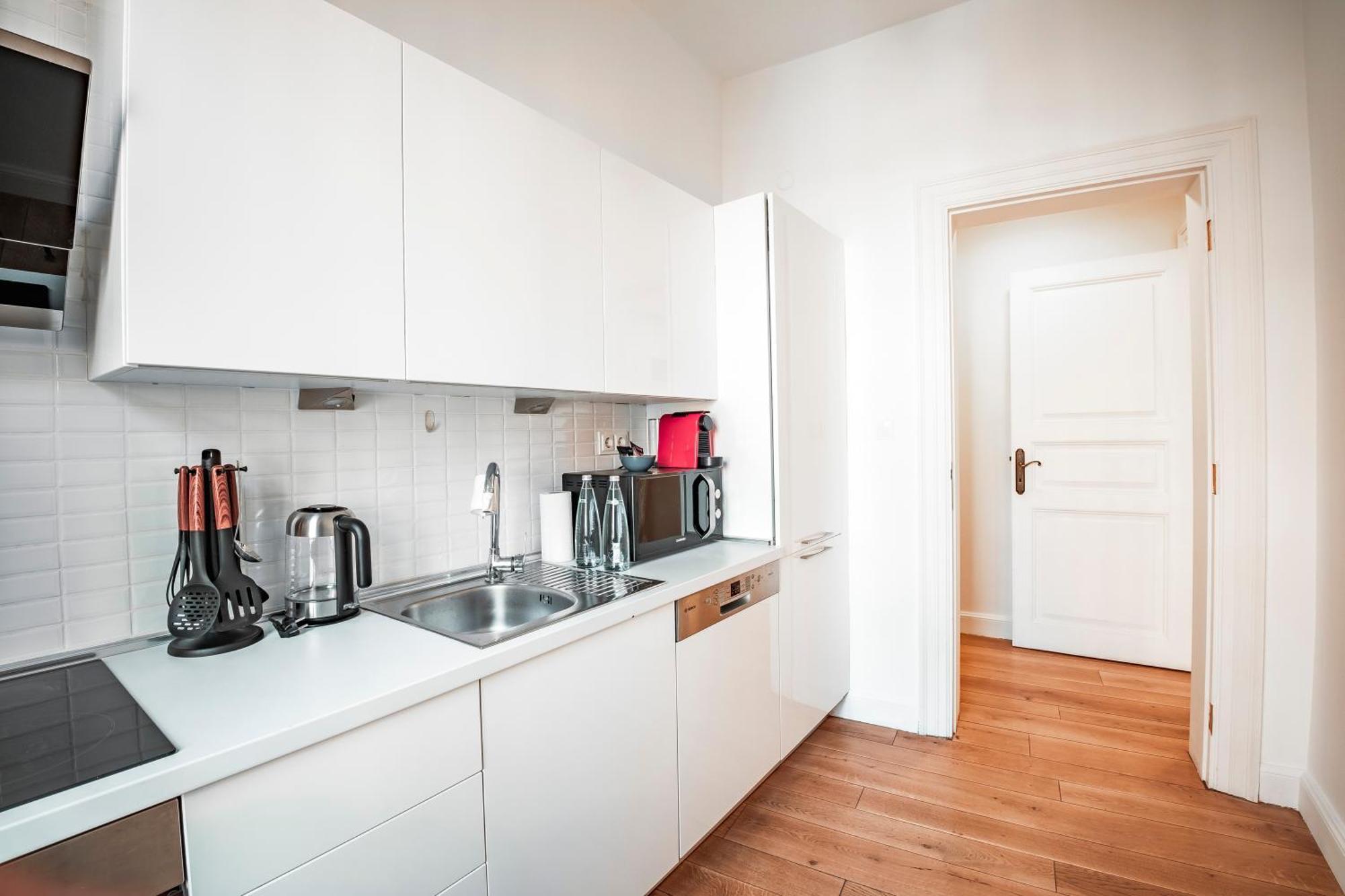 Apartment Homie - Historical Nearby Galata Tower