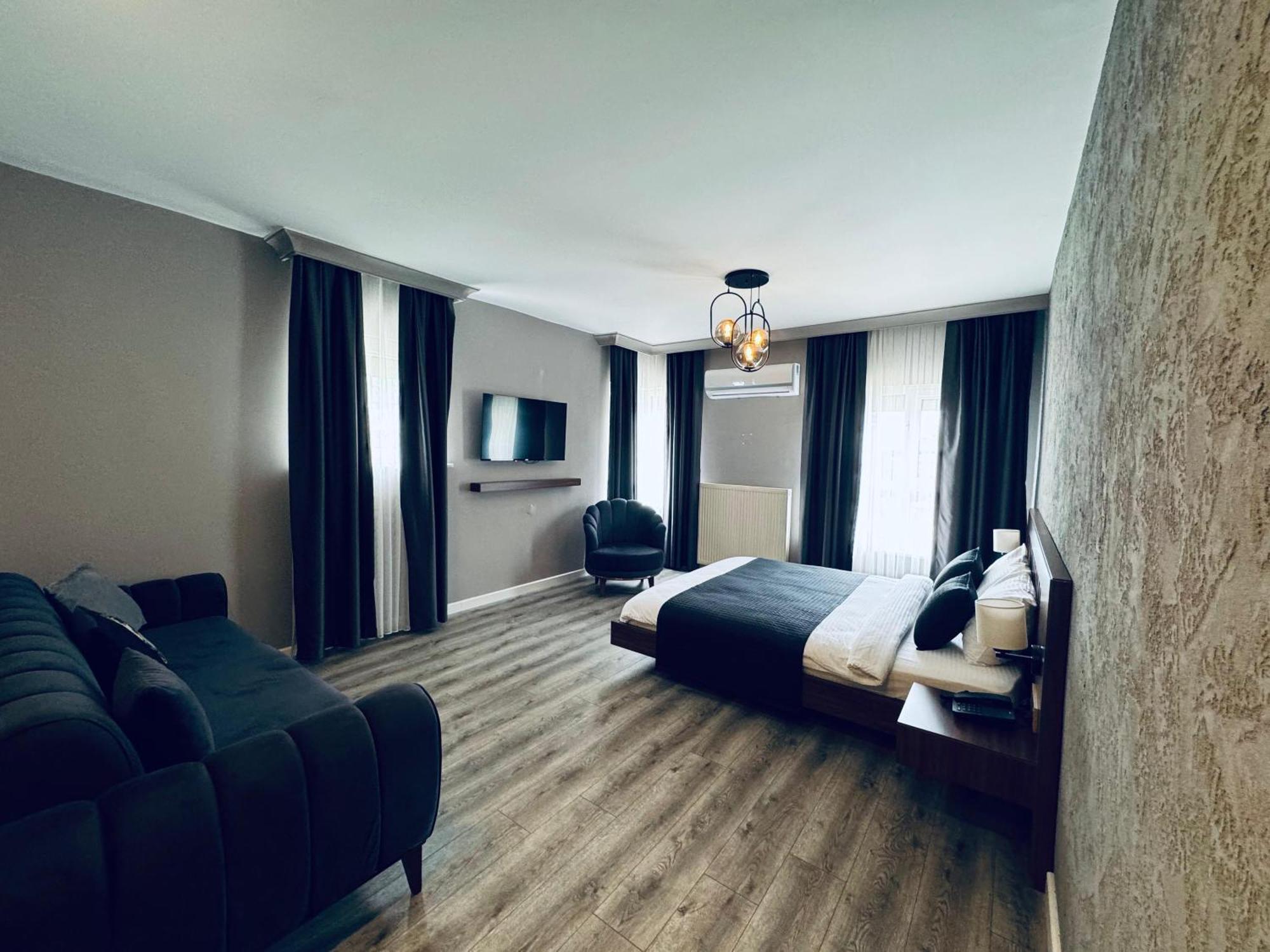 Hotel Treekos Istanbul Airport 4*