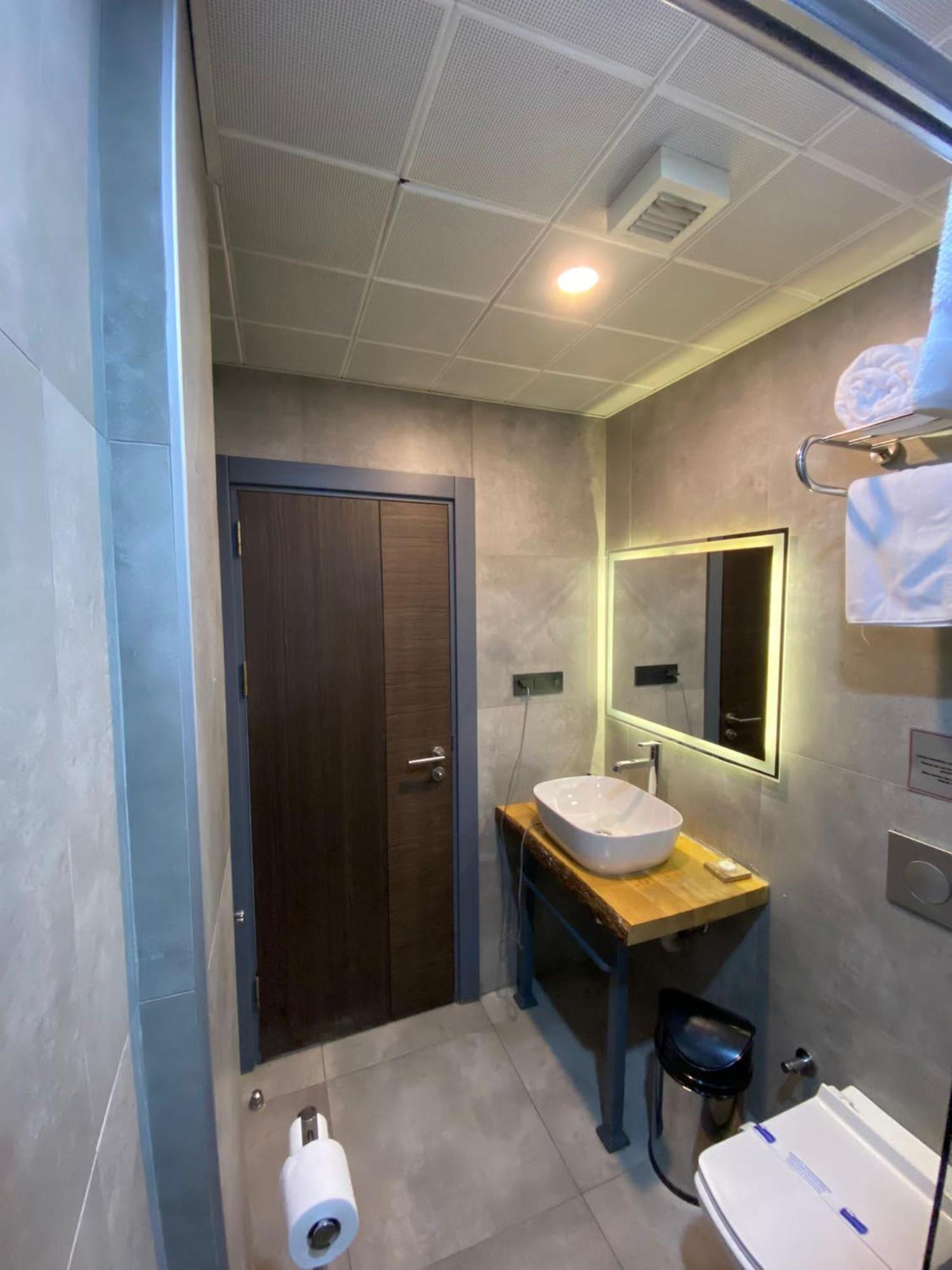 Amorium & Wooden Stone House Hotel 4*