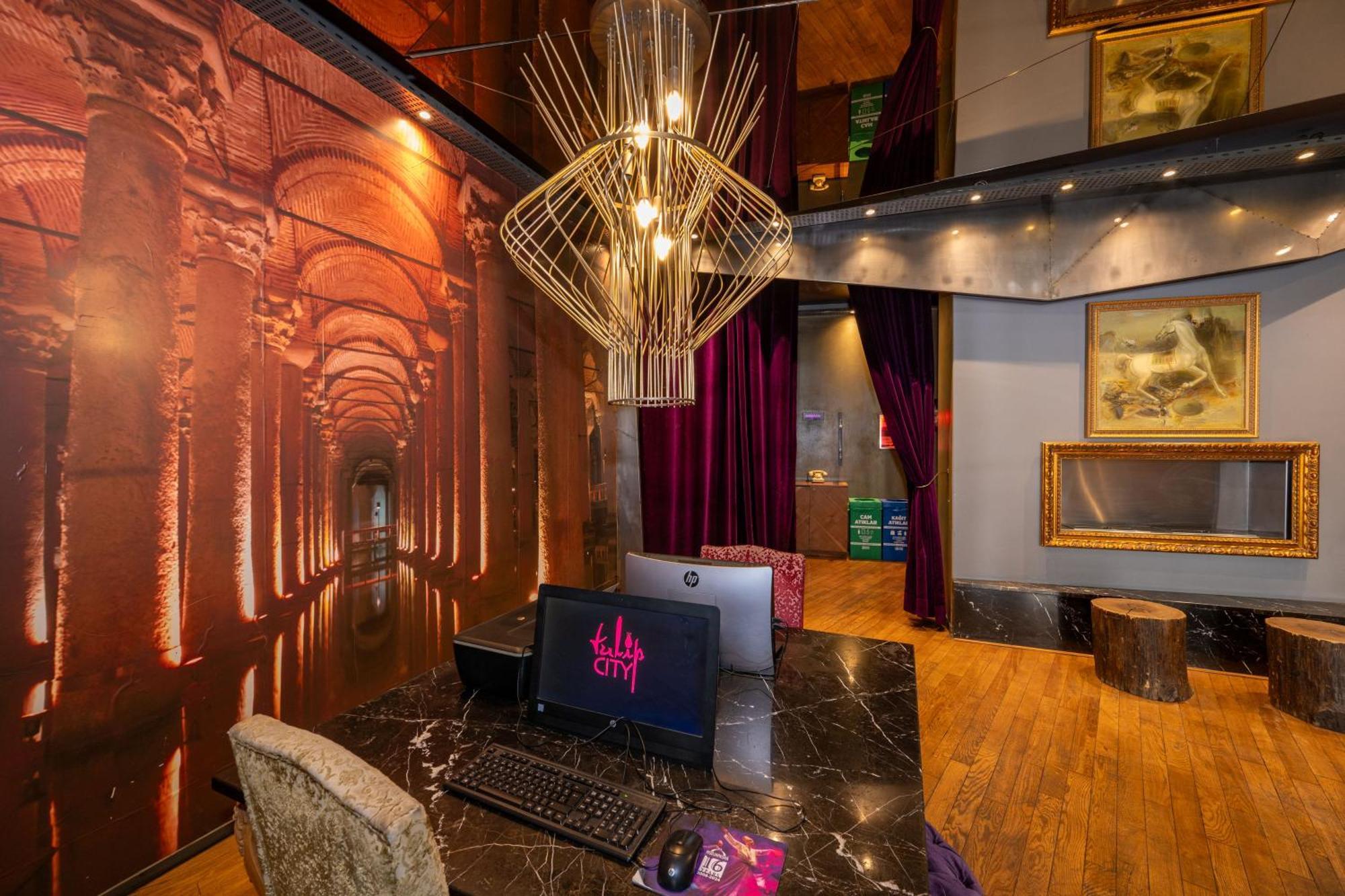 Hotel Tulip & Istanbul