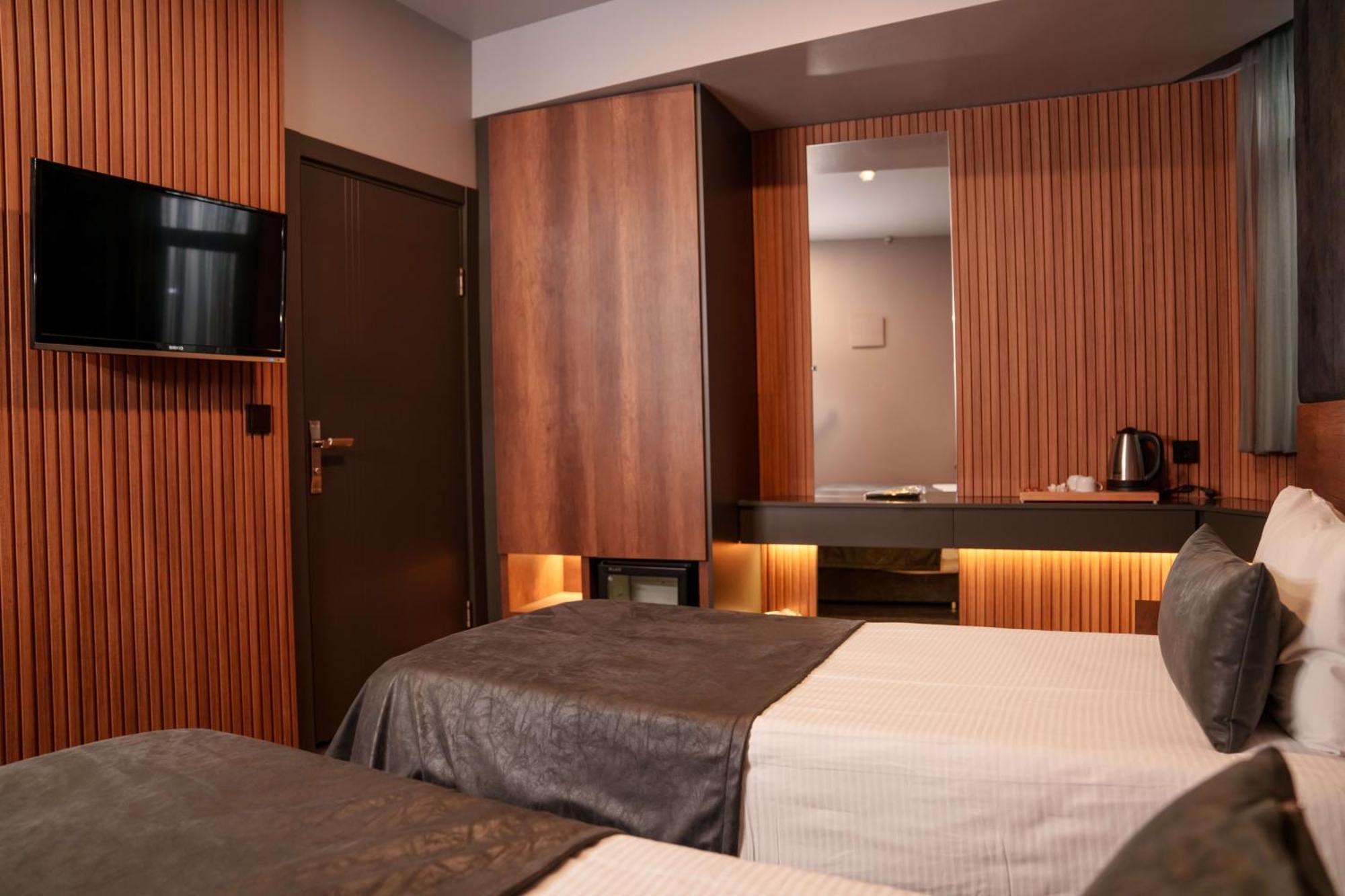 Hotel Sennacity 3*