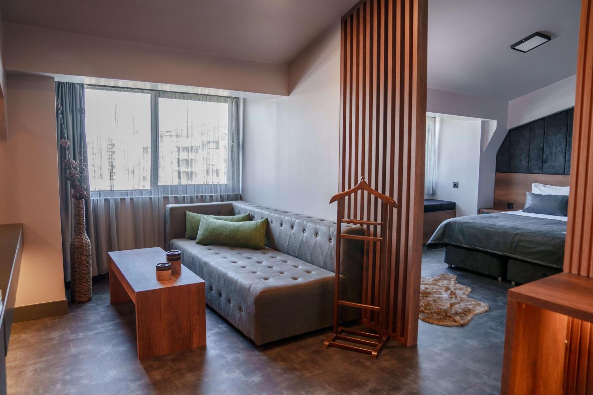 Sennacity Hotel