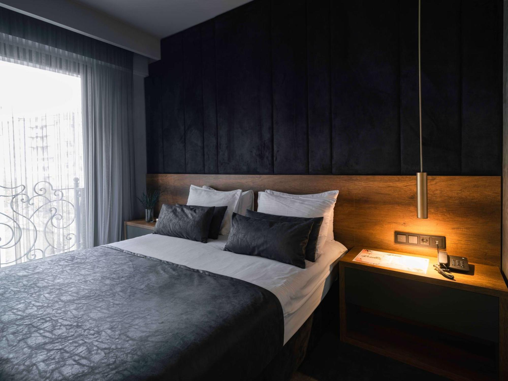 Sennacity 3*