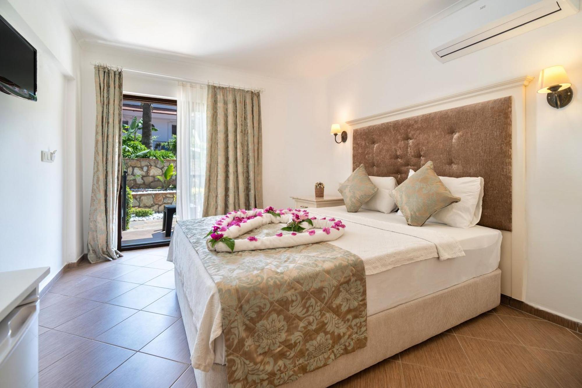 Hotel Ata Lagoon