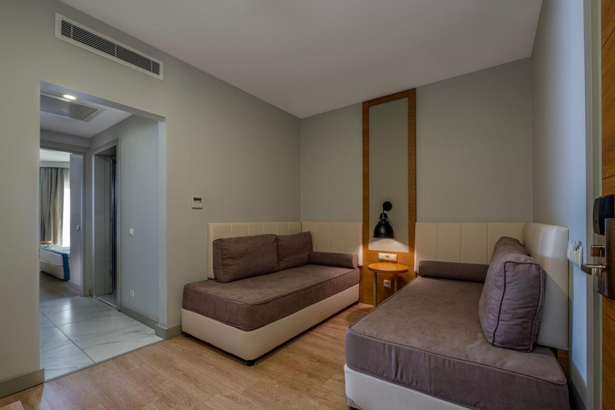 Hotel Calido Maris Ultra 5*