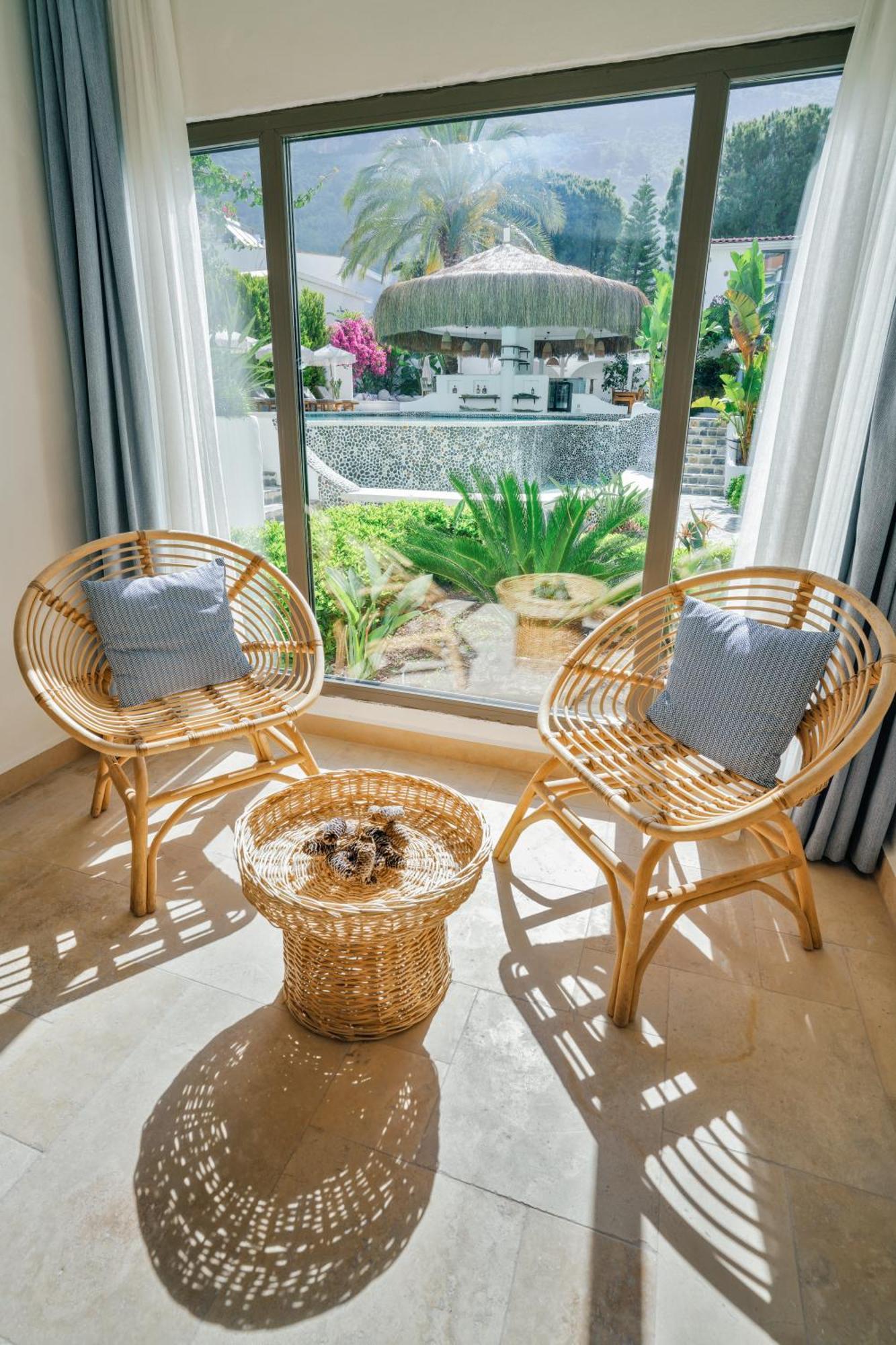 Kassandra Boutique Hotel 2*