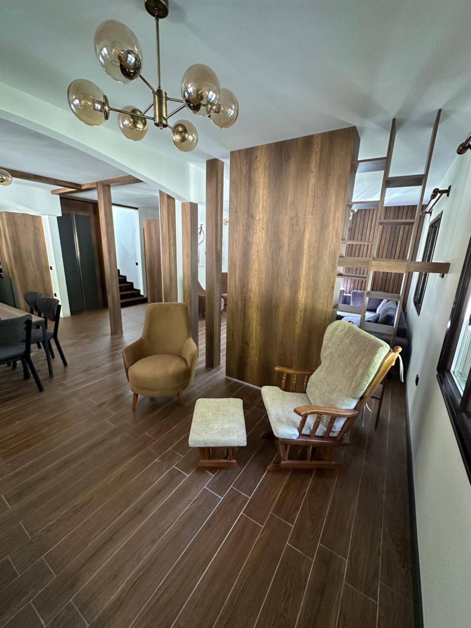 Vadi Guest house