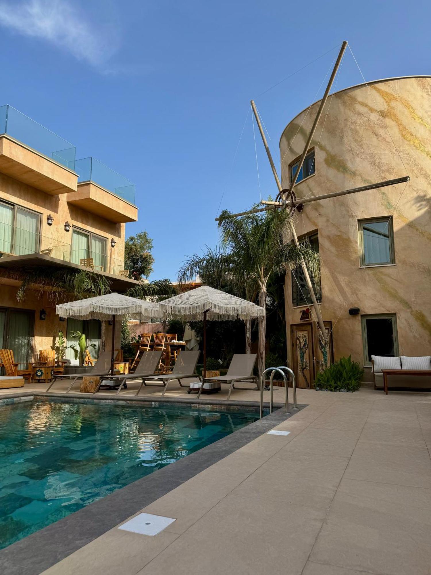 Sezz Wellness Adult Only Hotel