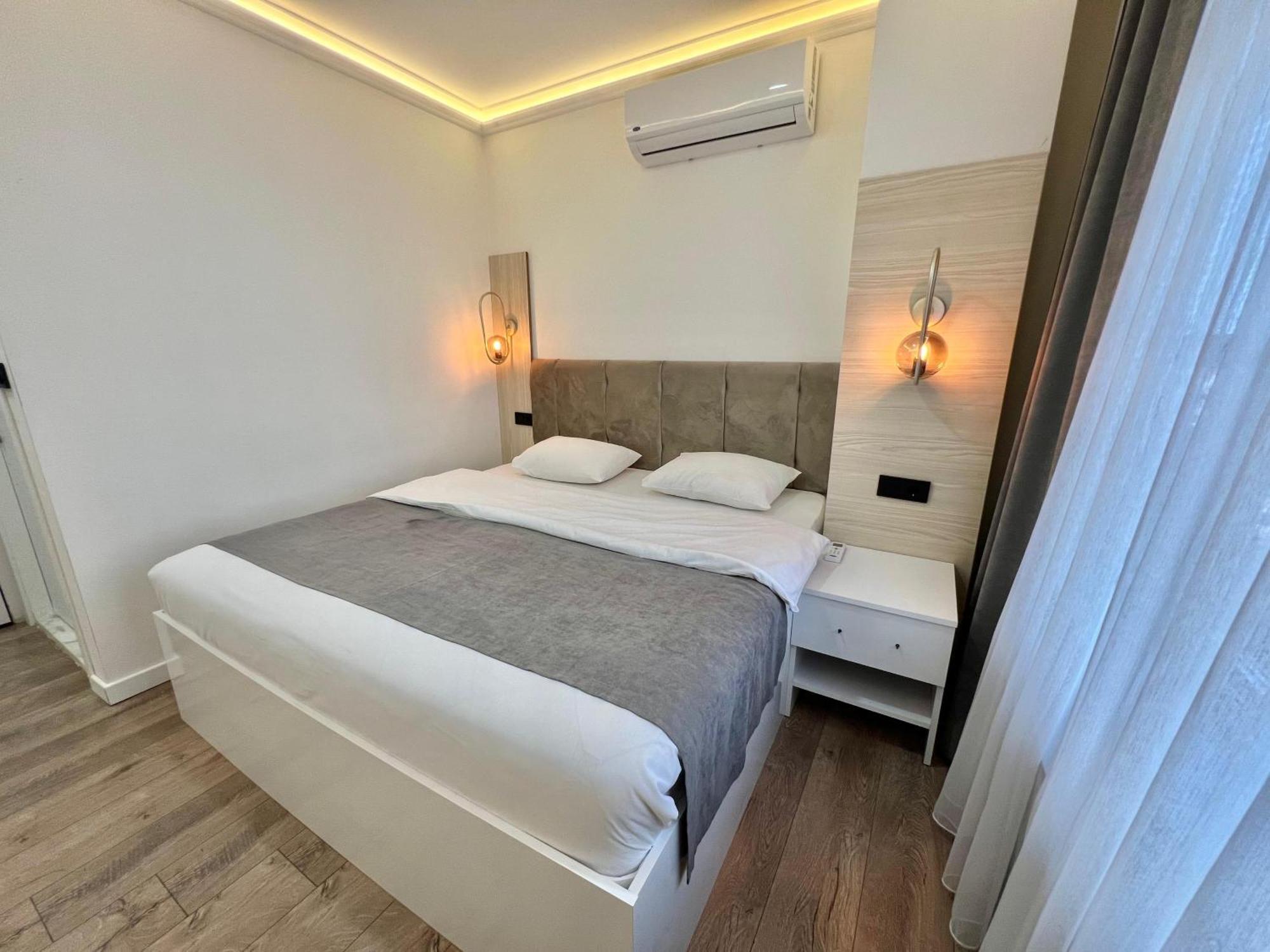 Aparthotel Golden Life *