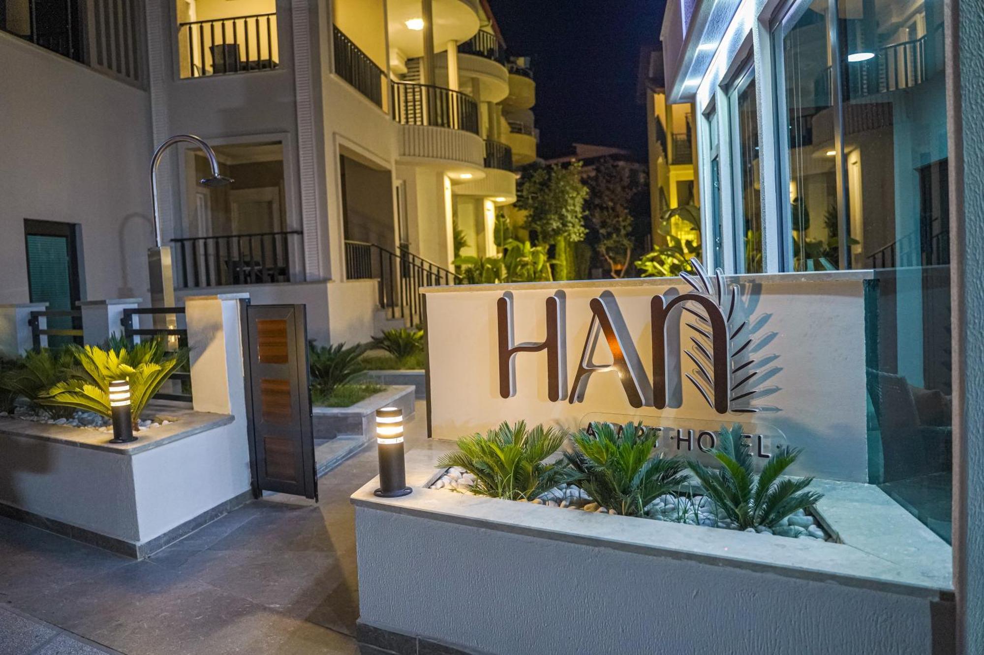 Han Apart Hotel Side
