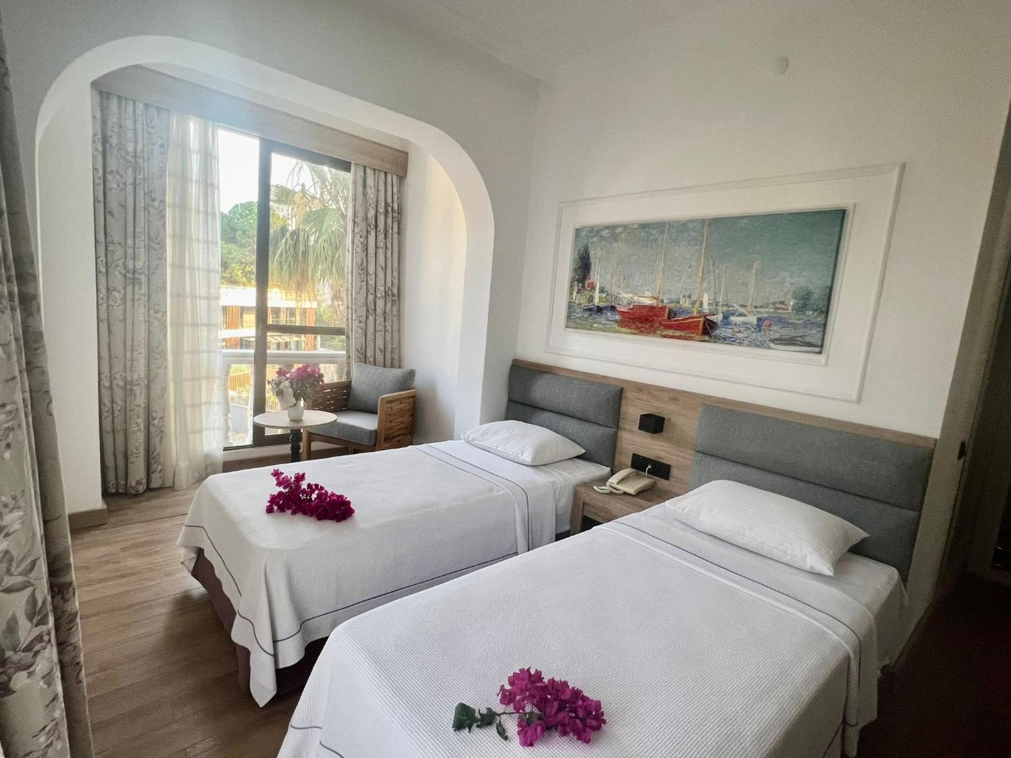Hotel Carikci 2*