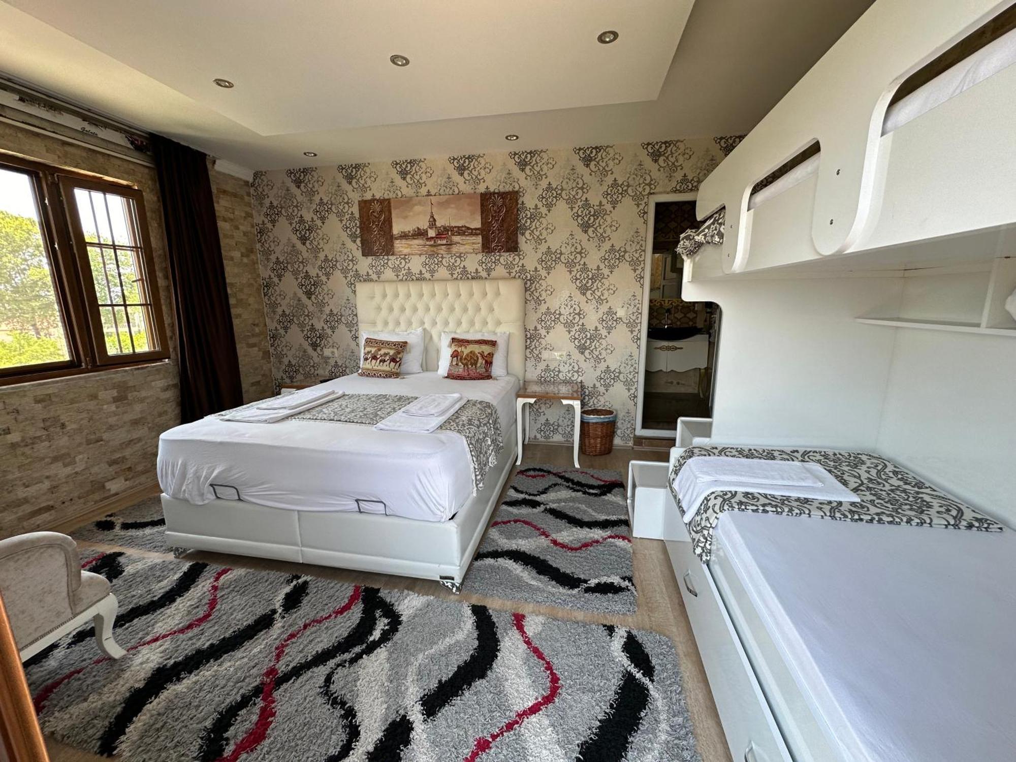 Sinter Terasse House 3*
