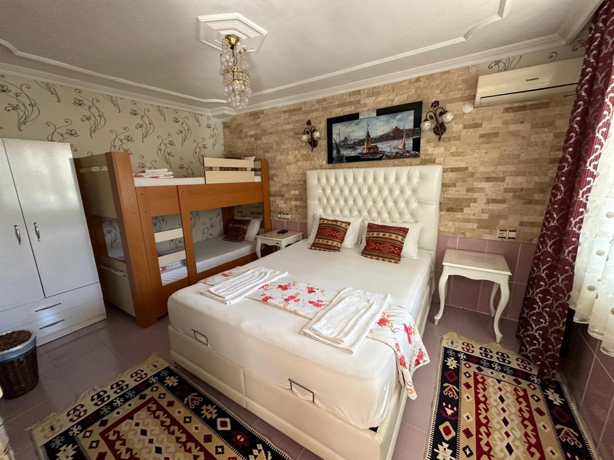 Guest house Sinter Terasse House 3*