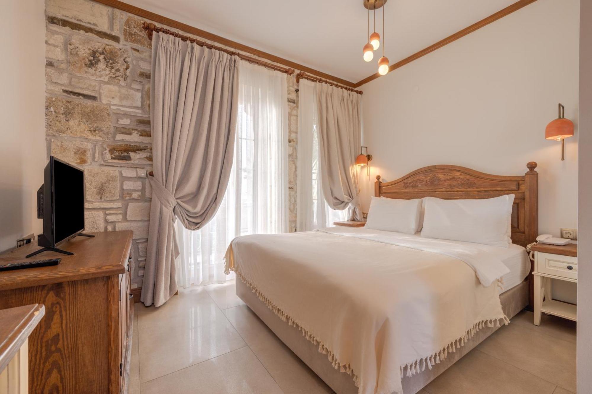Hotel Navalia Foca