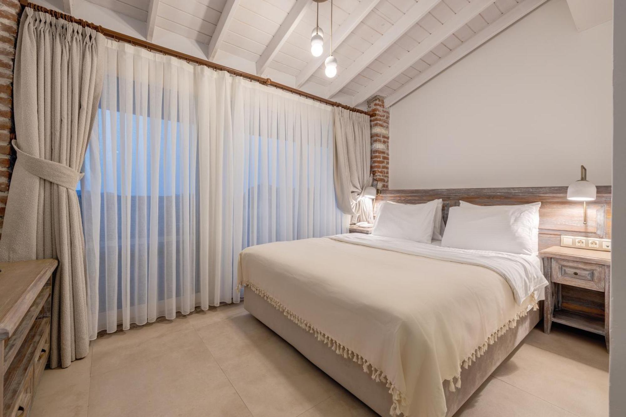 Hotel Navalia