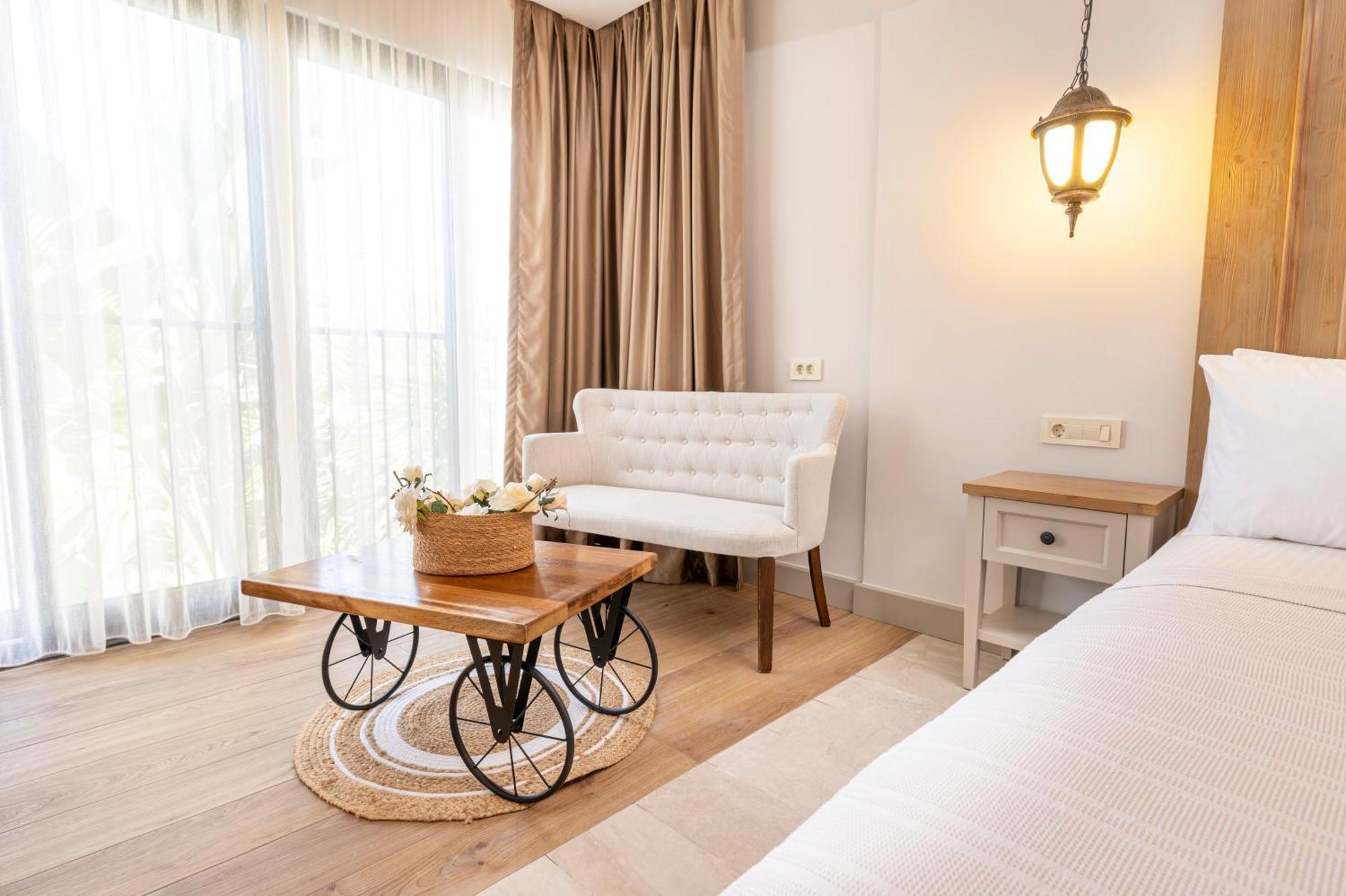 Elista & Hotel