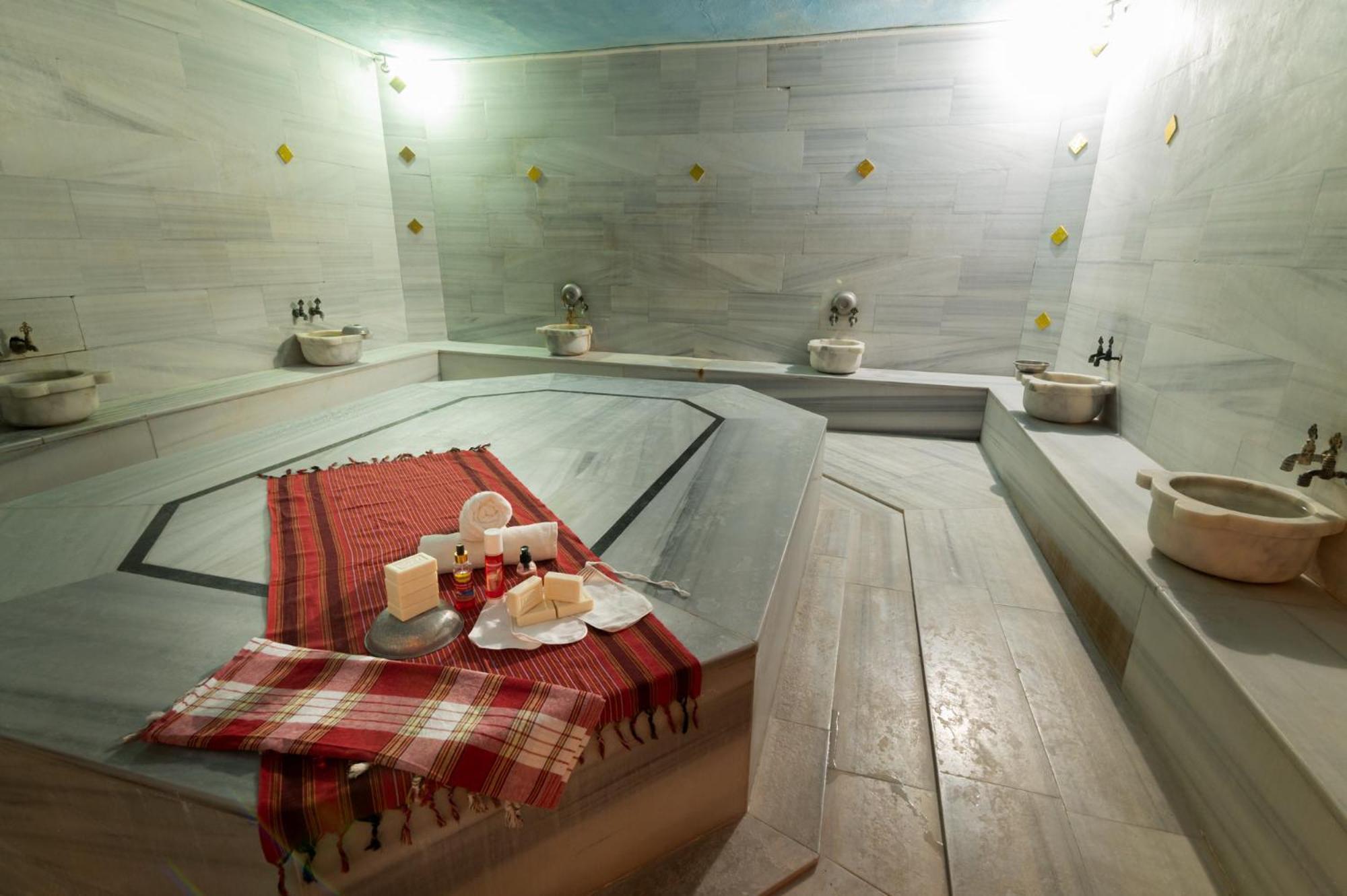 Grand Derin Hotel 4*