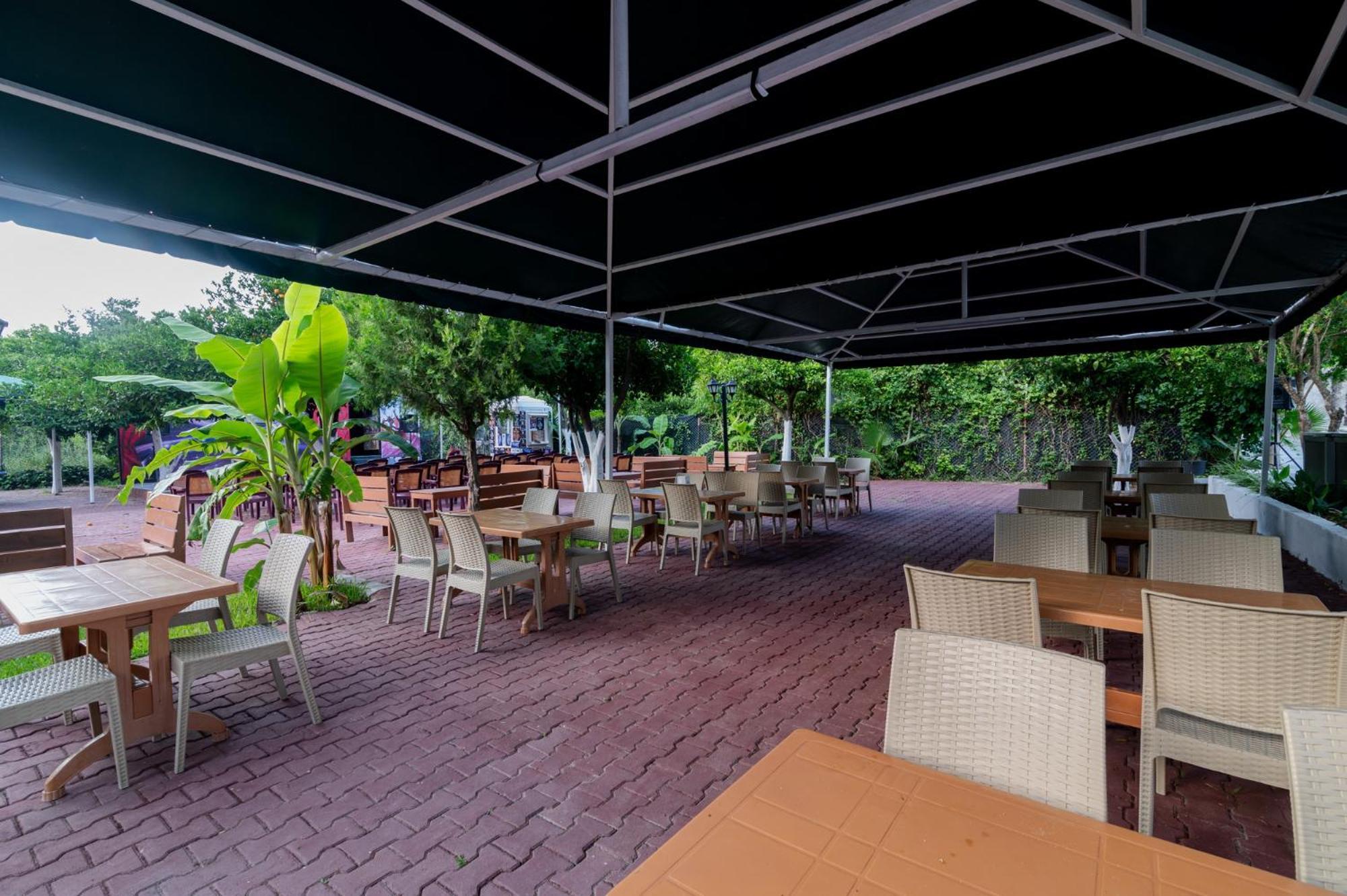 Grand Derin Hotel
