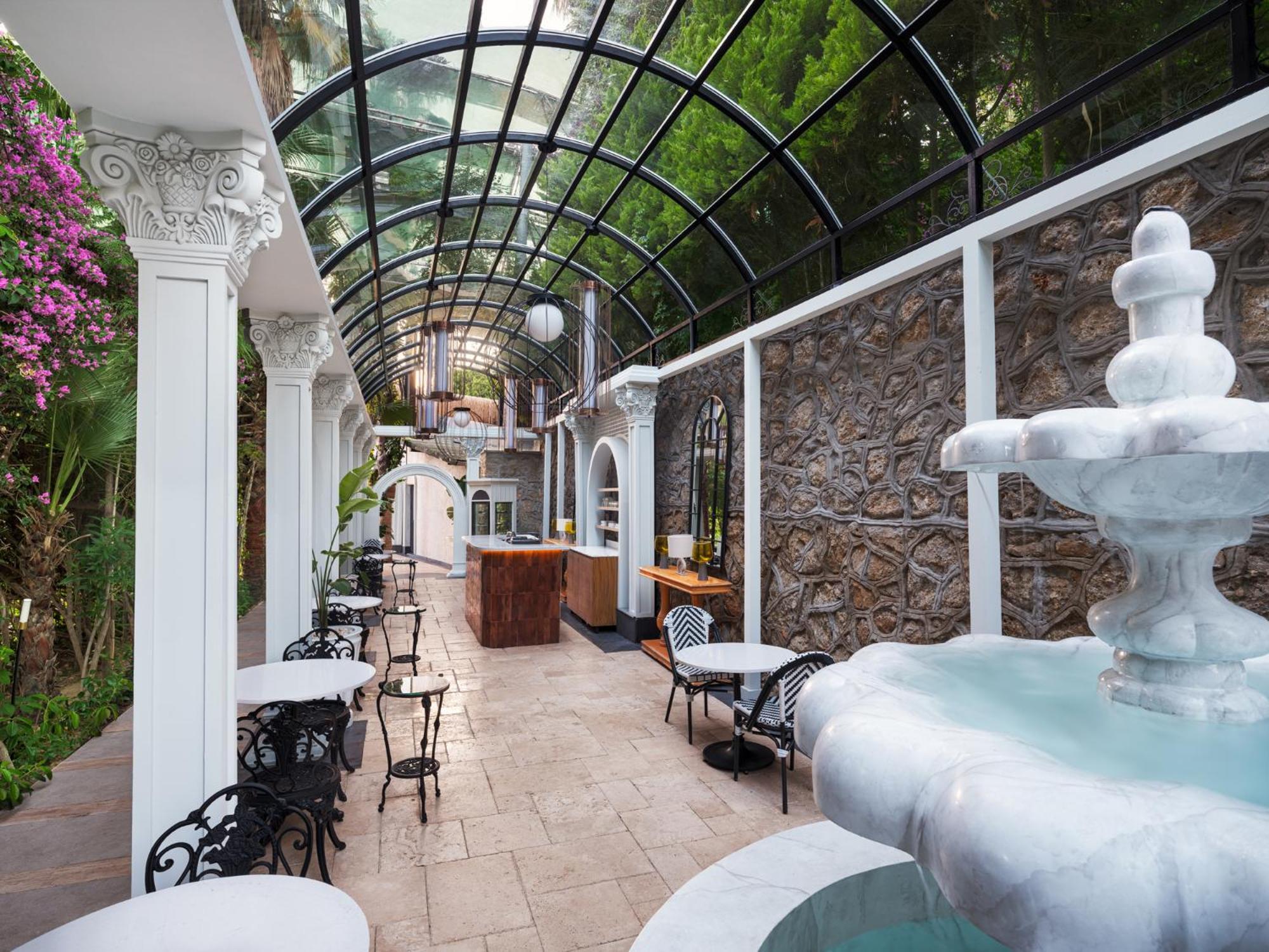Resort Adin
