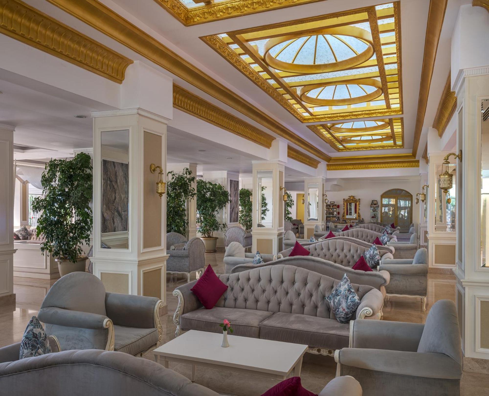 Resort Adin 5*