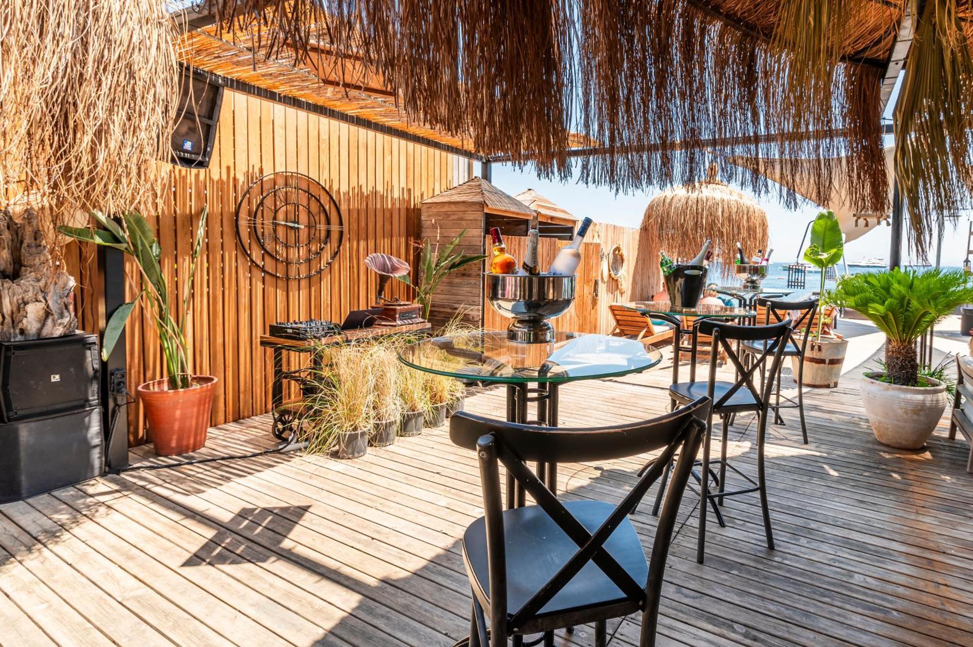 Hotel Elista & 3*