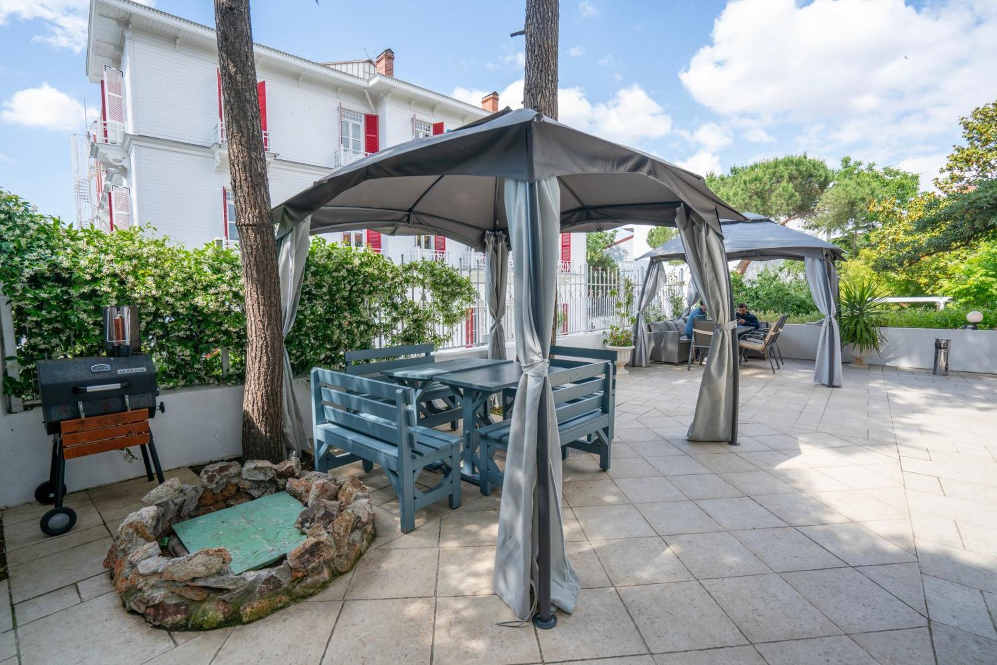 Kensington Prince's Island Historical Mansion Adalar