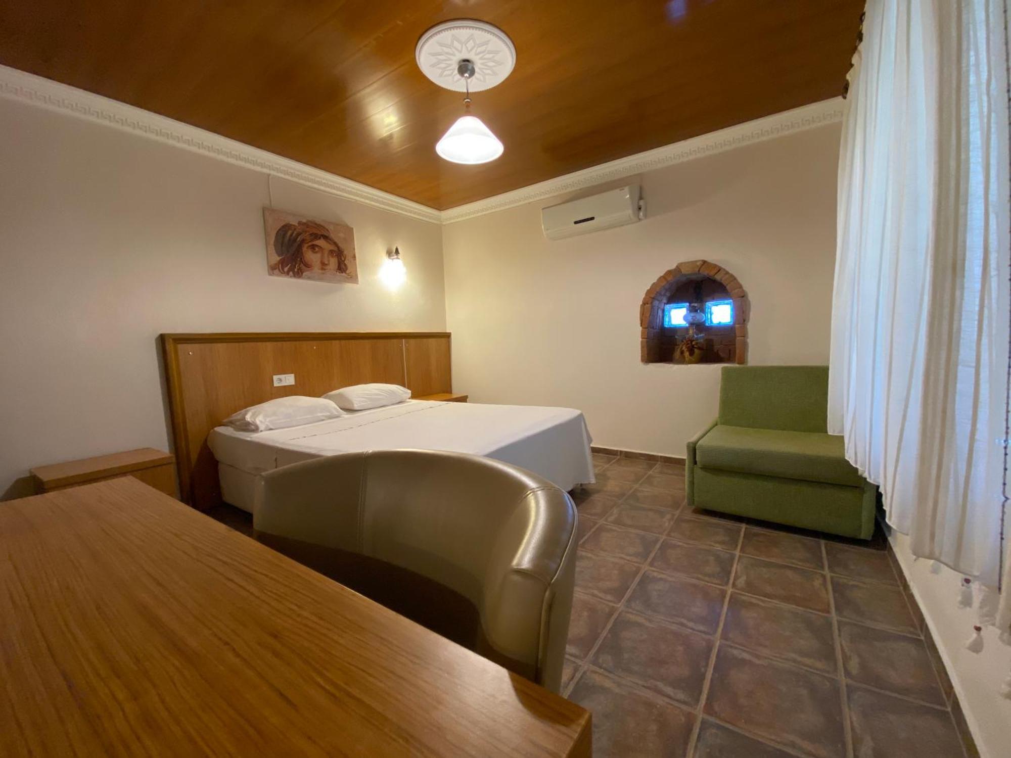 Medusa House Butik * Didim