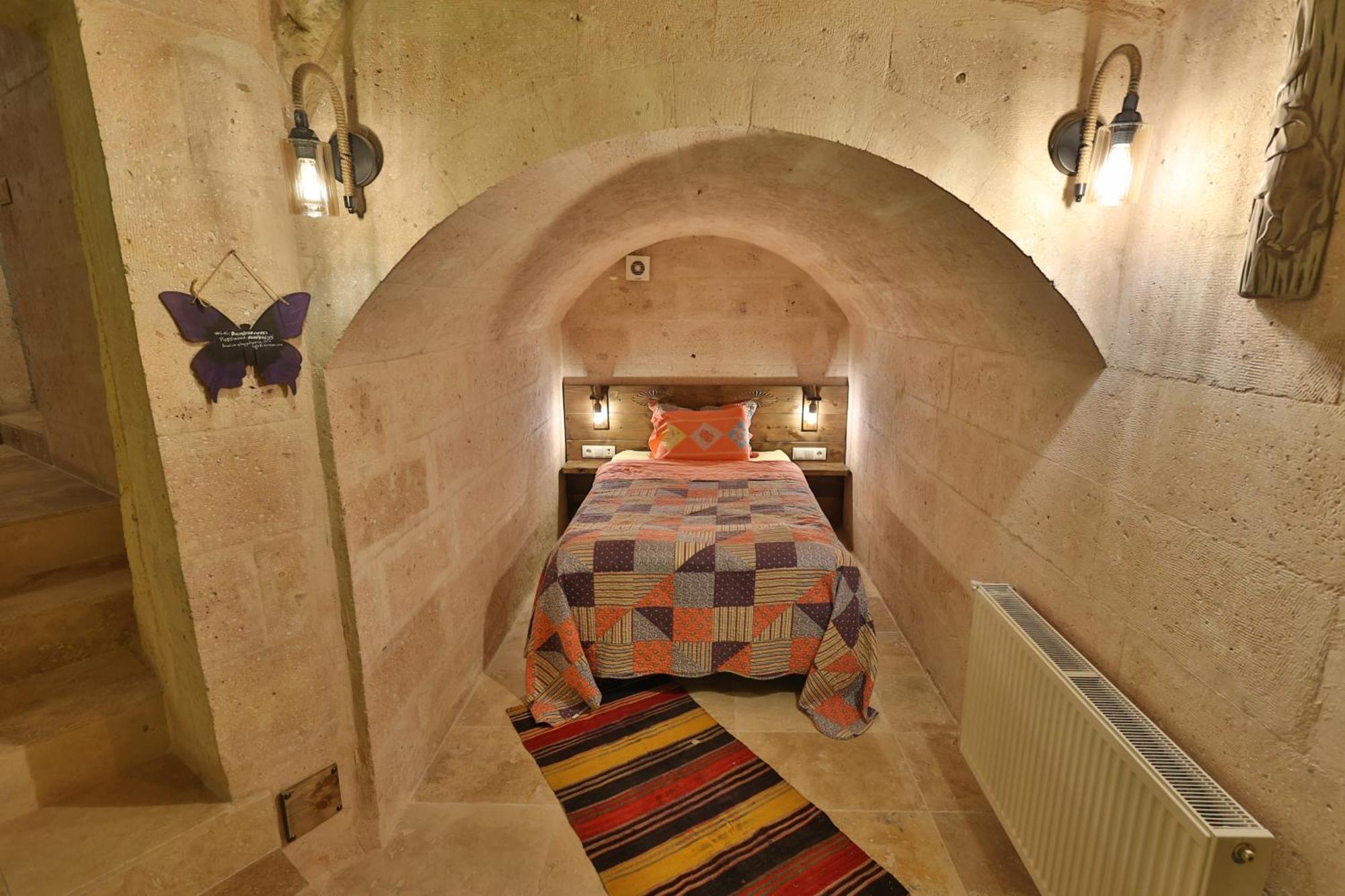 Demisos Caves Hotel