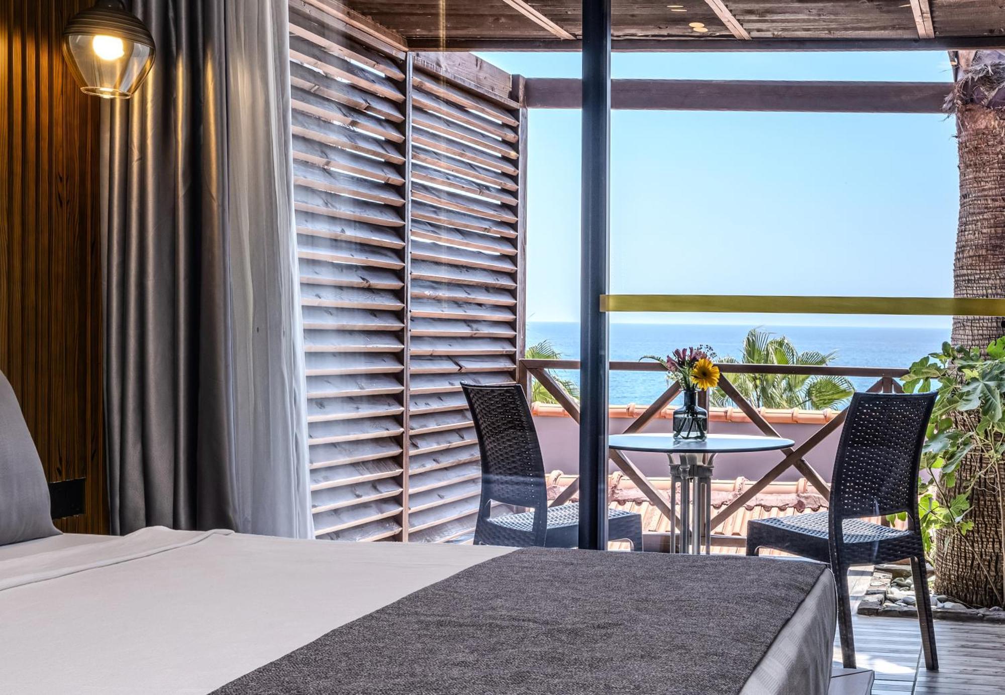 Adora Calma Adults Only 4* Kizilot
