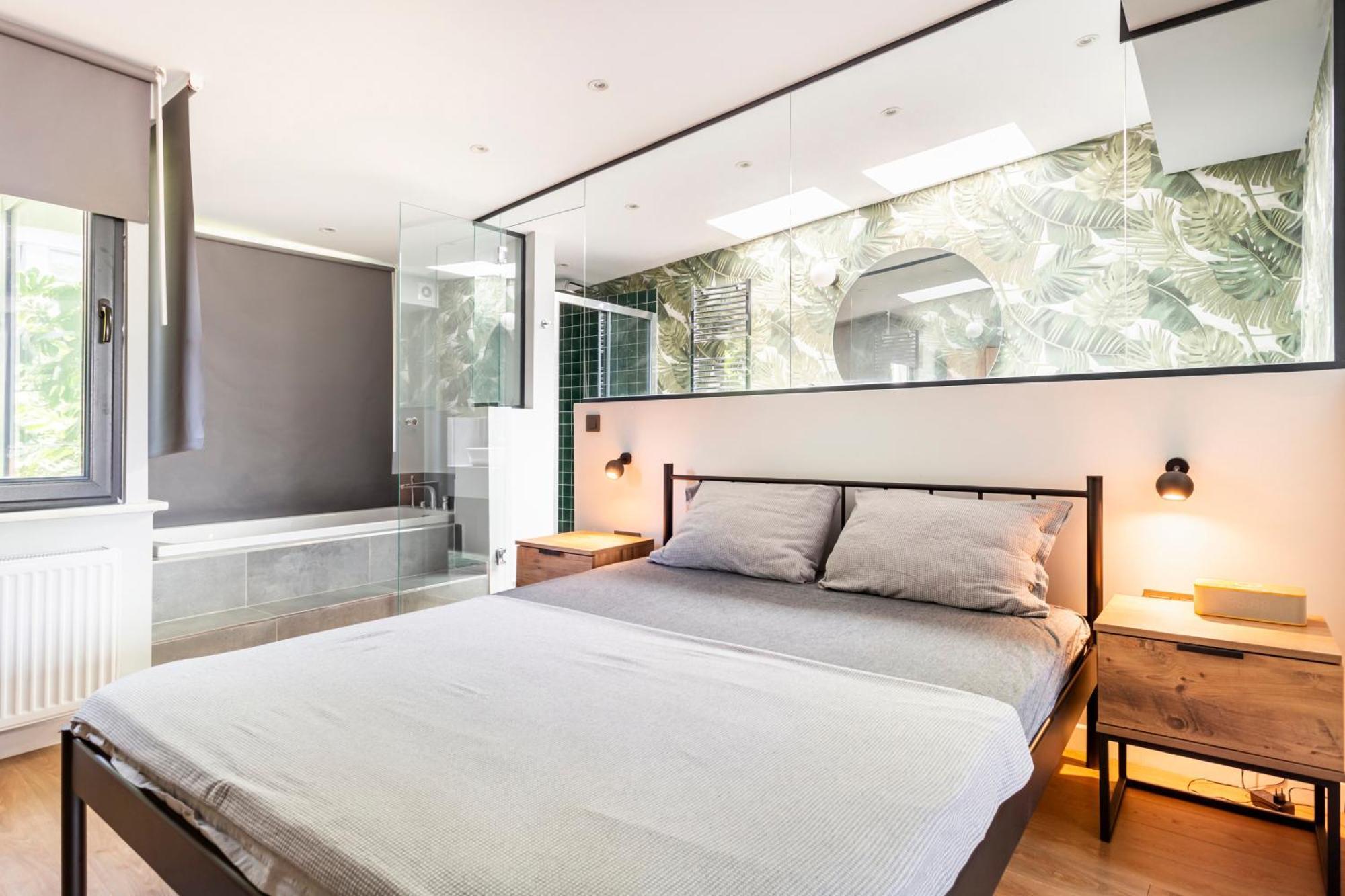 Apartment Decent With A Magnificent Terrace , View
