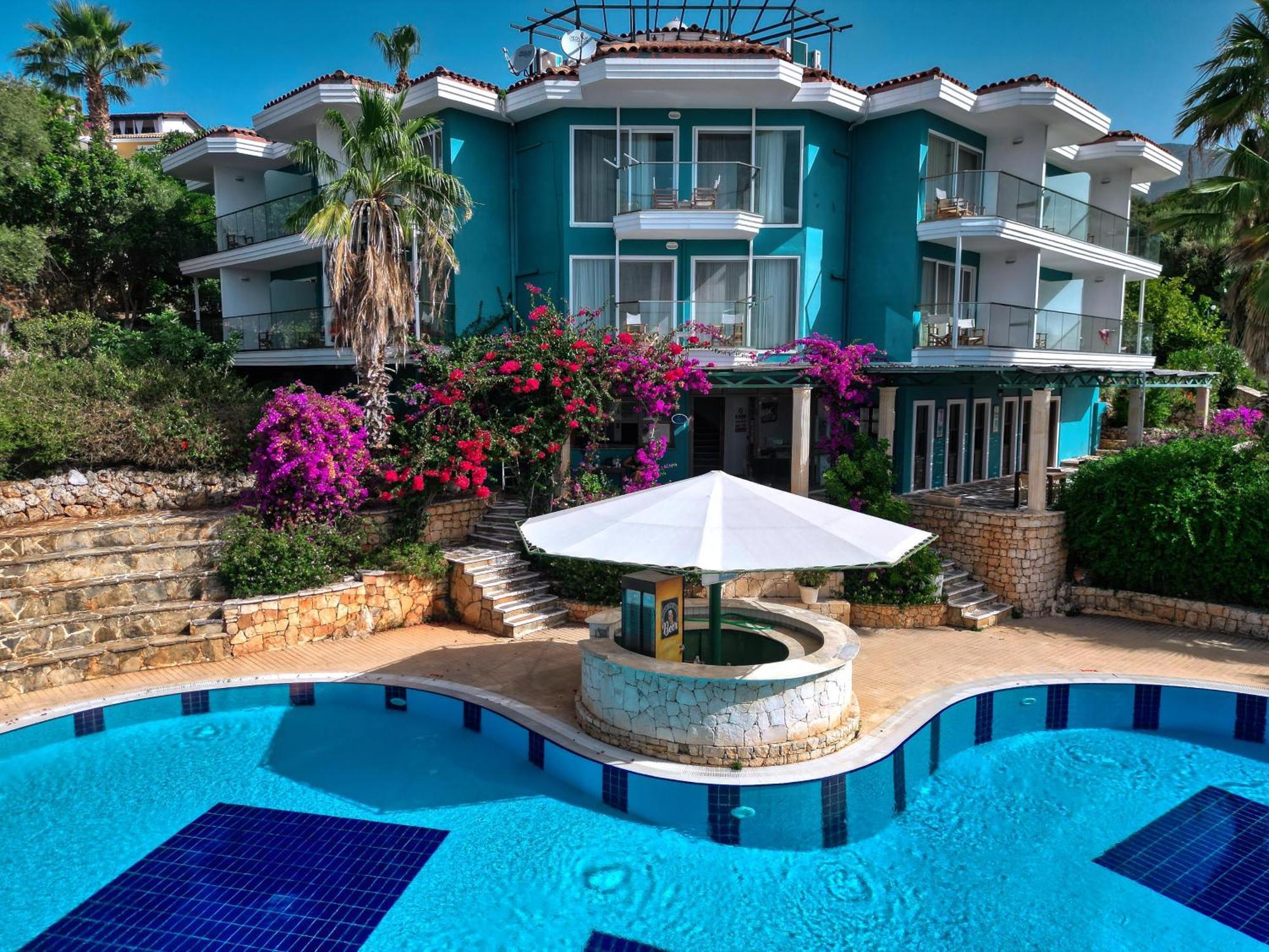 Aquarius Hotel 3*