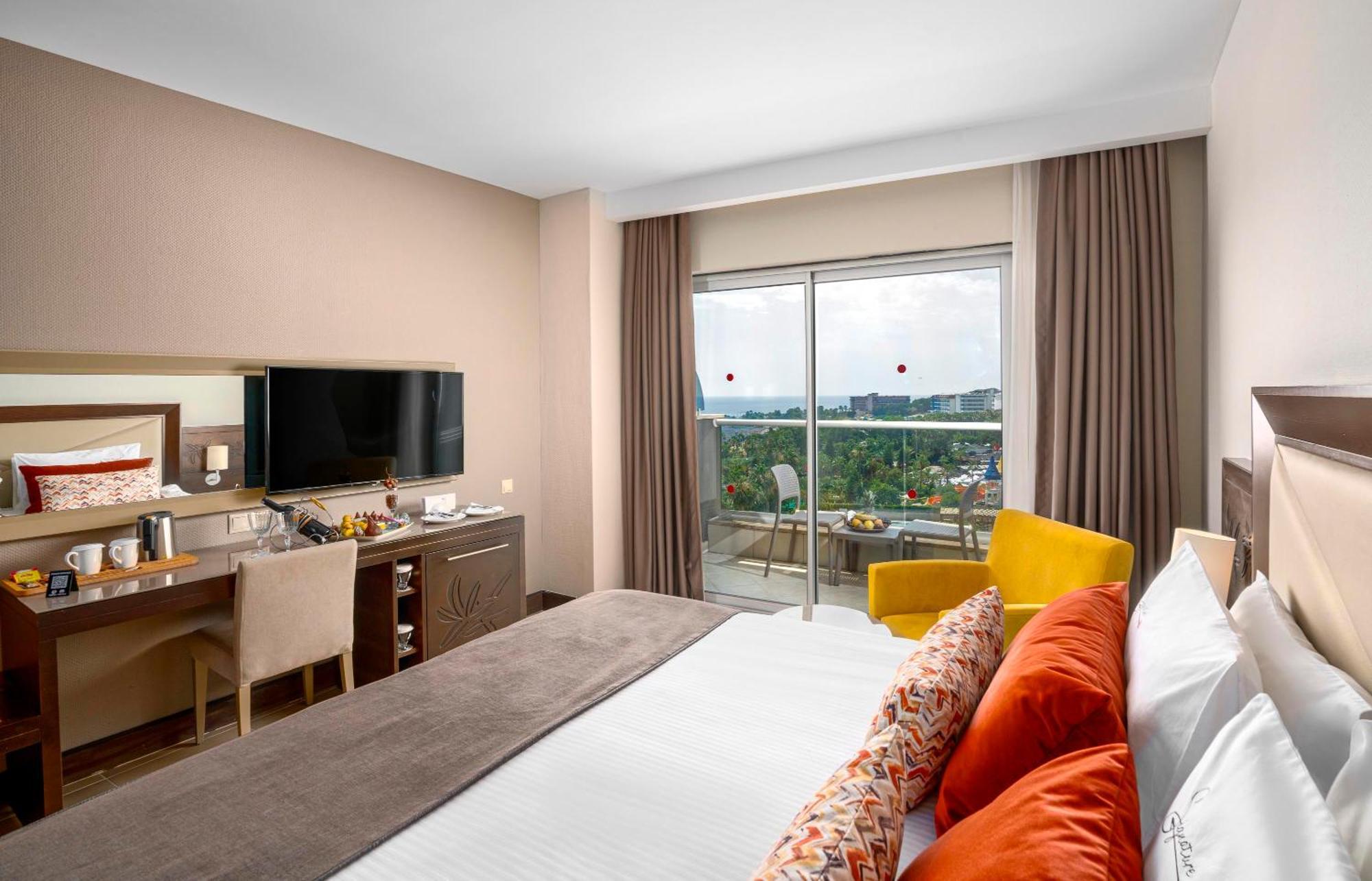 Resort Leodikya Kirman Premium Okurcalar